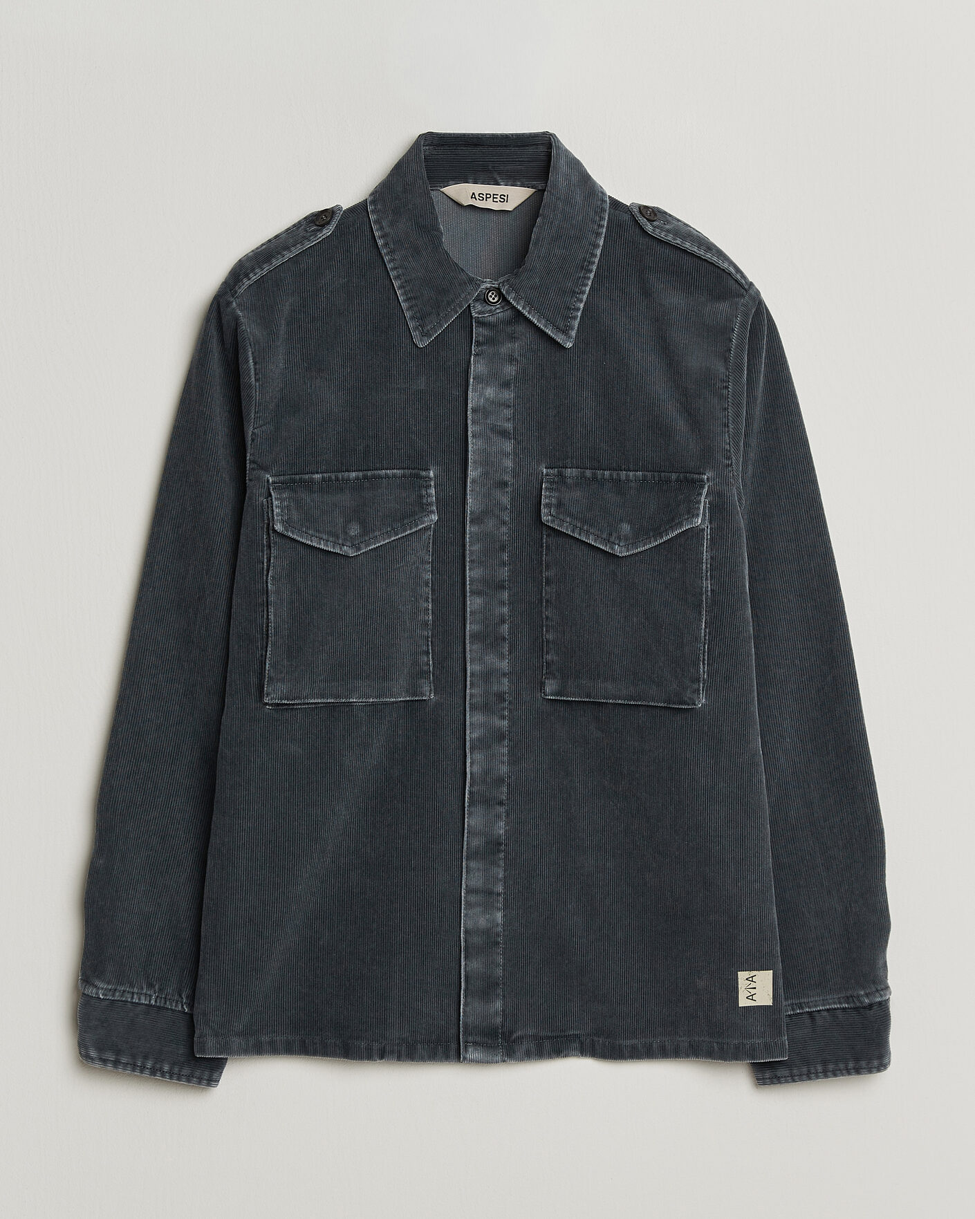 Uomini | Camicie | Aspesi | Double Pocket Corduroy Overshirt Washed Black