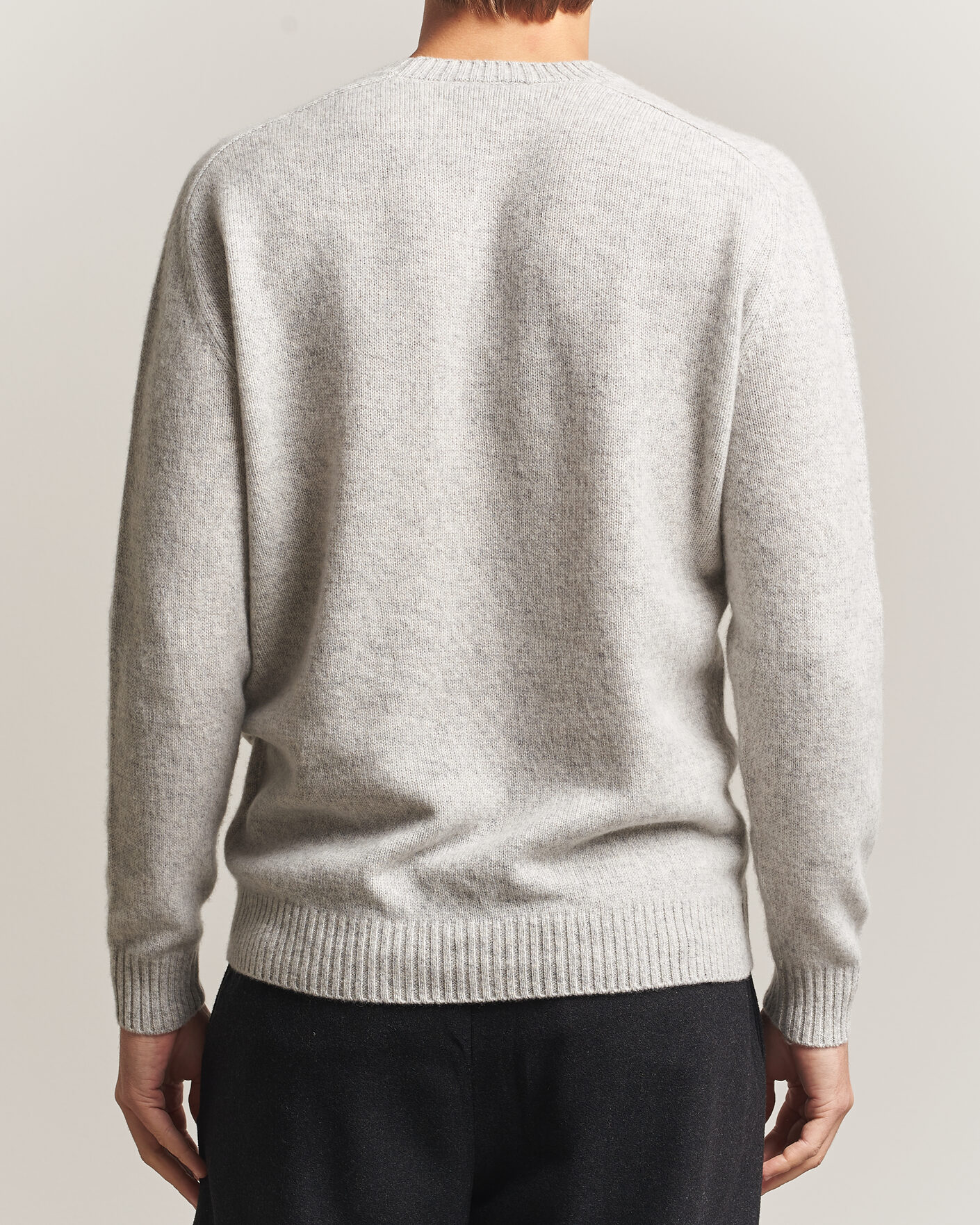 Uomini | Maglieria | Boglioli | Cloud Cashmere Crew Neck Light Grey