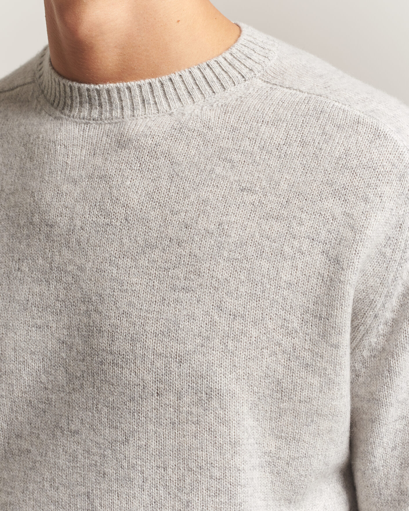 Uomini | Maglieria | Boglioli | Cloud Cashmere Crew Neck Light Grey