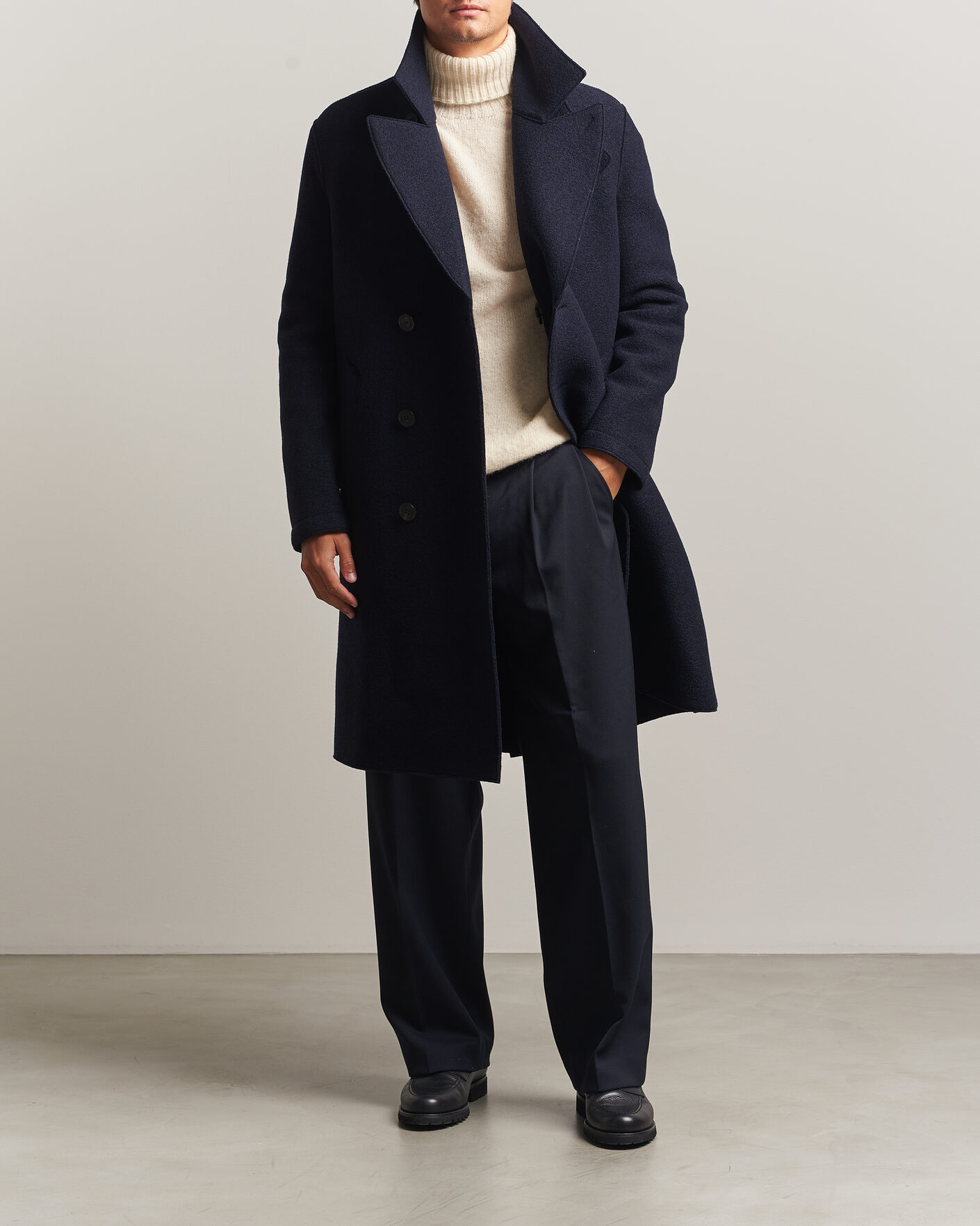 Uomini | Giacche | Harris Wharf London | Pressed Wool Long Peacoat Navy Blue
