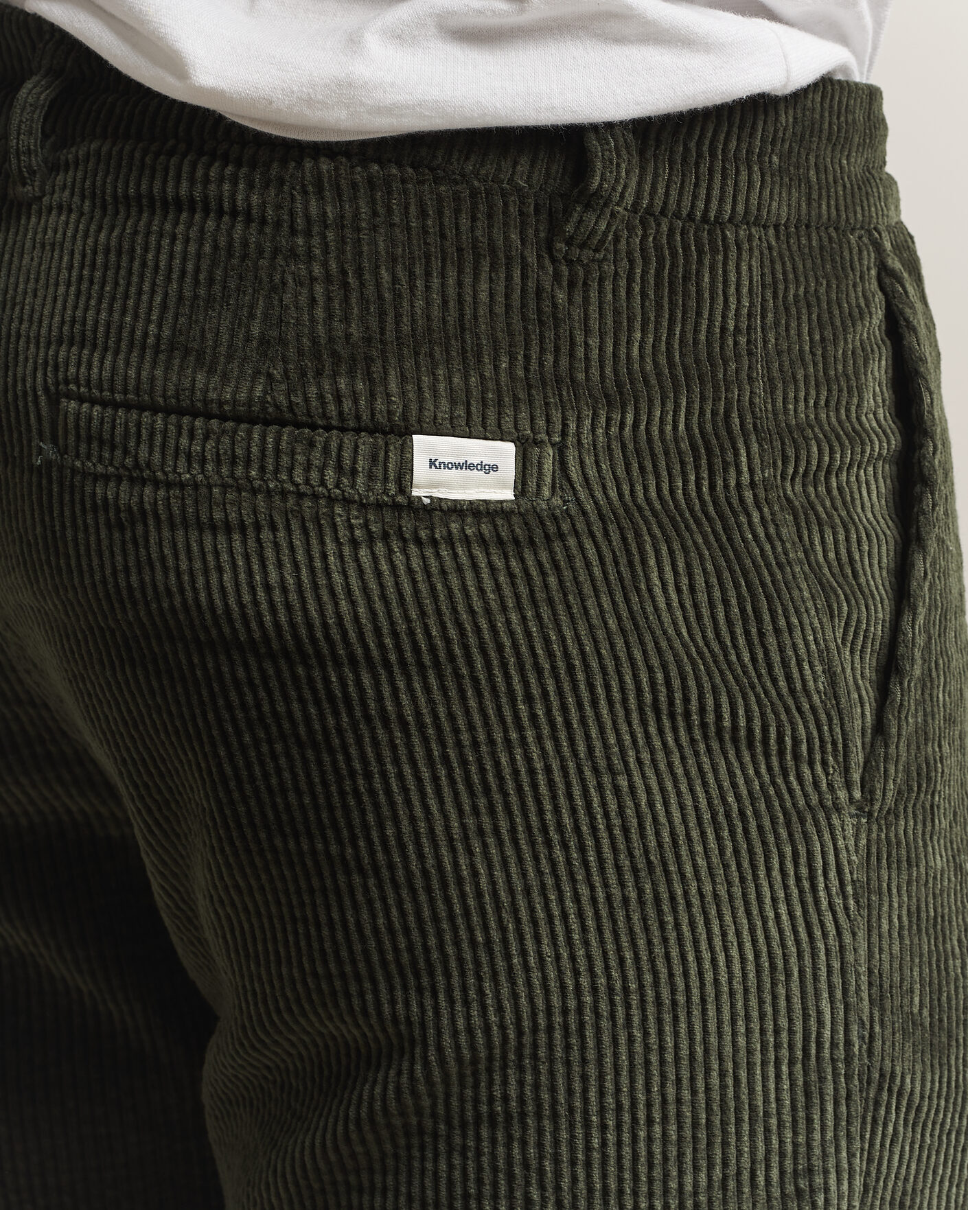 Uomini | Pantaloni | KnowledgeCotton Apparel | Chuck Regular Cord Trousers Forest Night