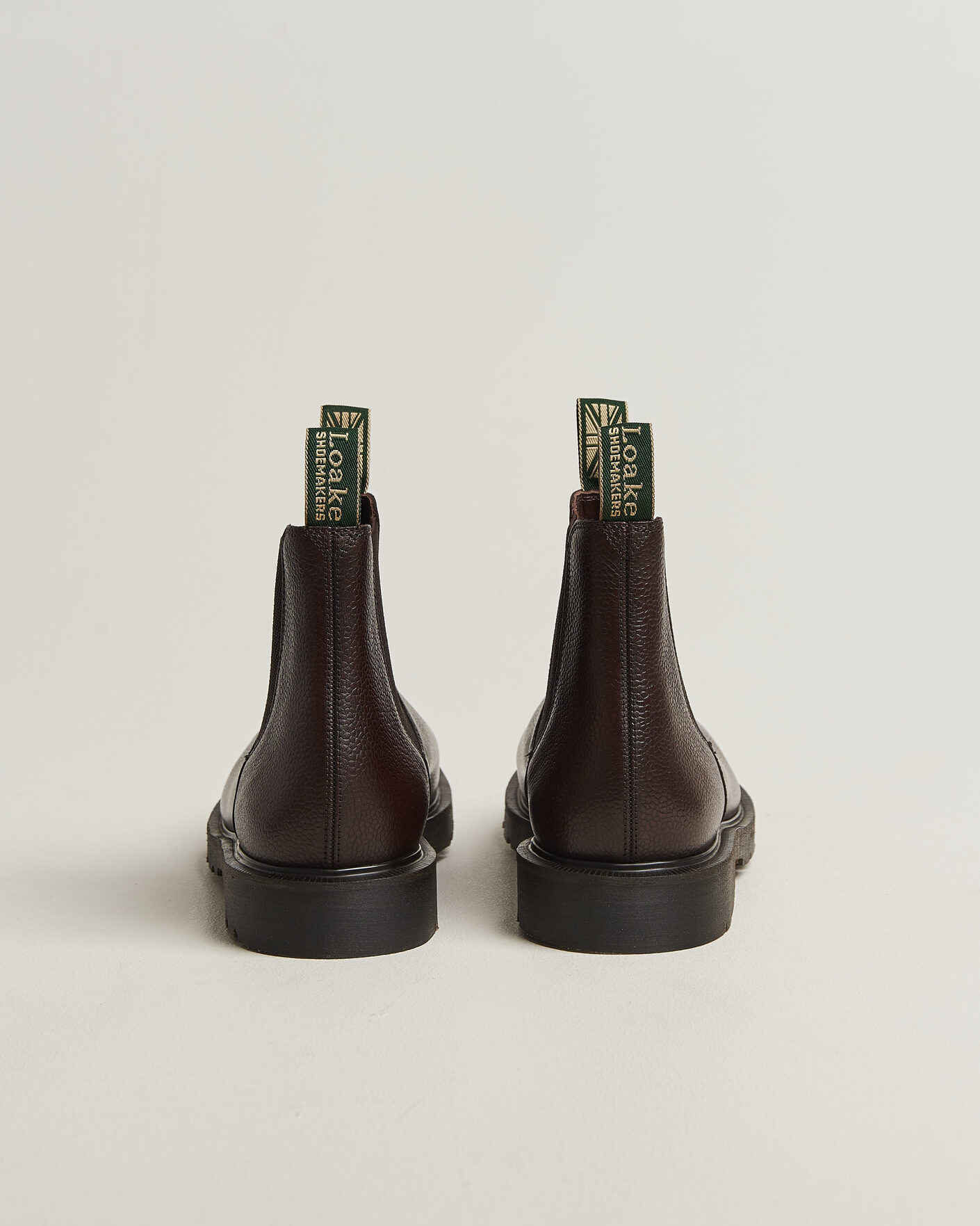 Uomini | Stivali | Loake 1880 | Mccauley Heat Sealed Chelsea Dark Brown