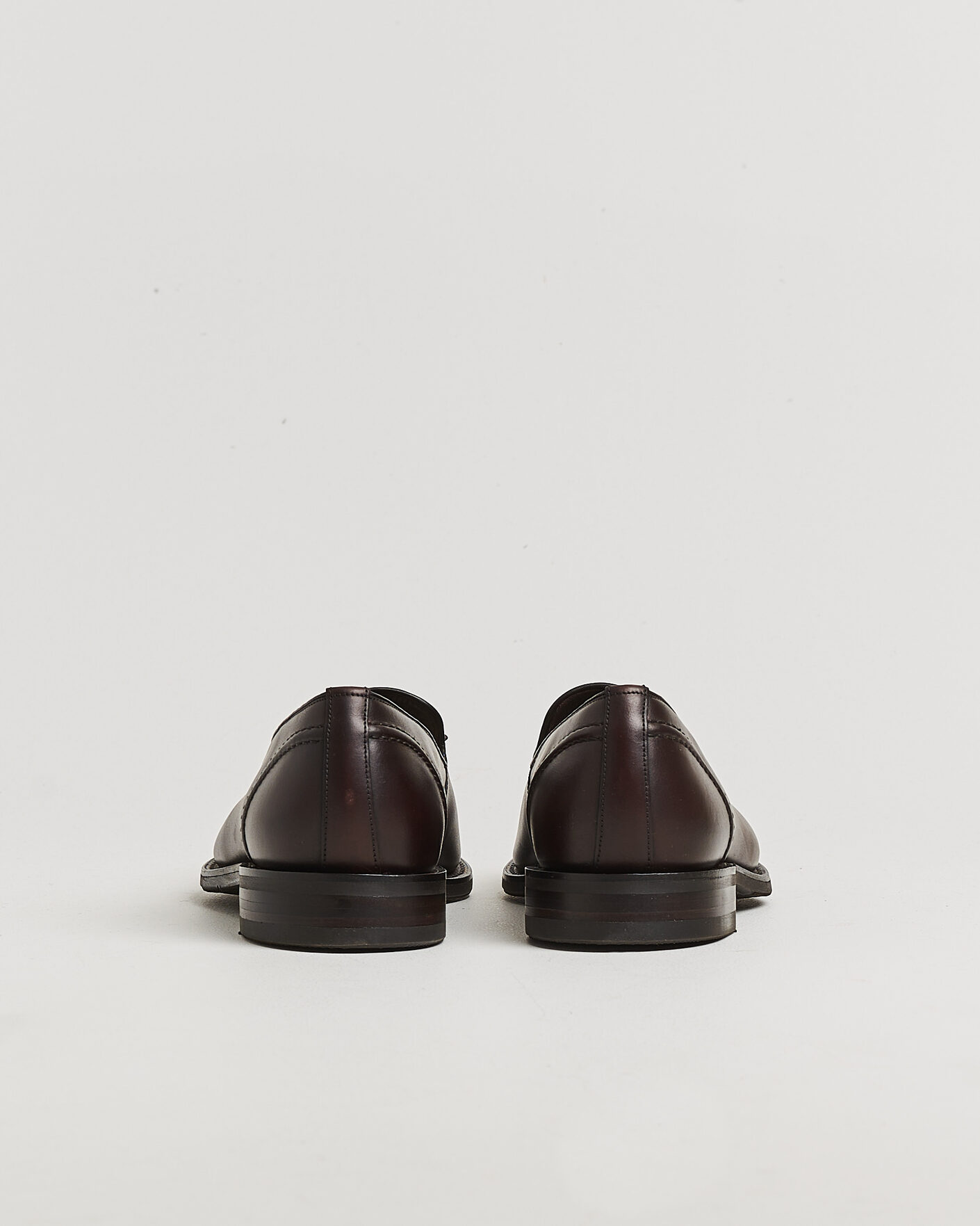 Uomini | Mocassini | Loake 1880 | Brunel Leather Tassel Loafer Dark Brown