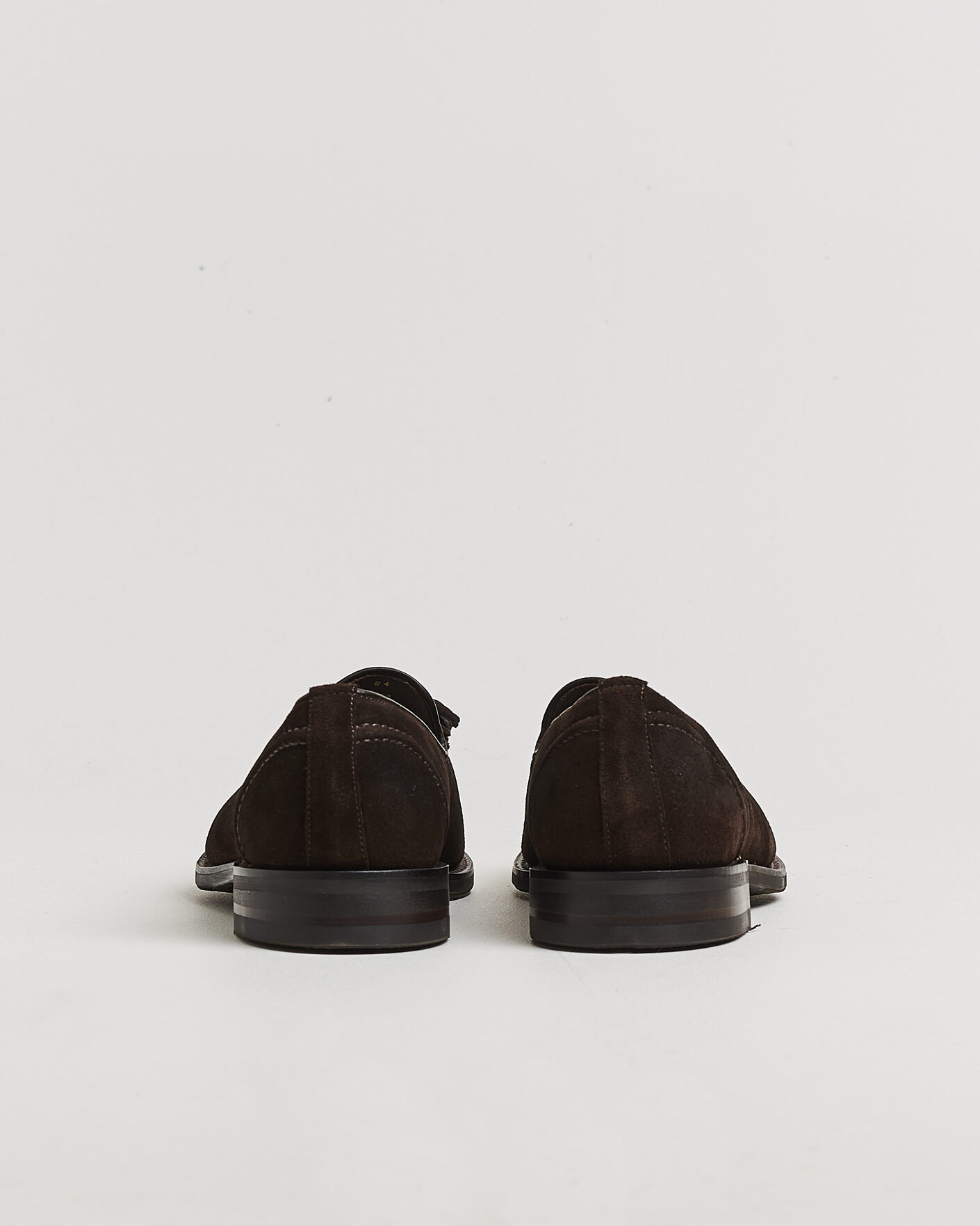 Uomini | Mocassini | Loake 1880 | Brunel Suede Tassel Loafer Dark Brown