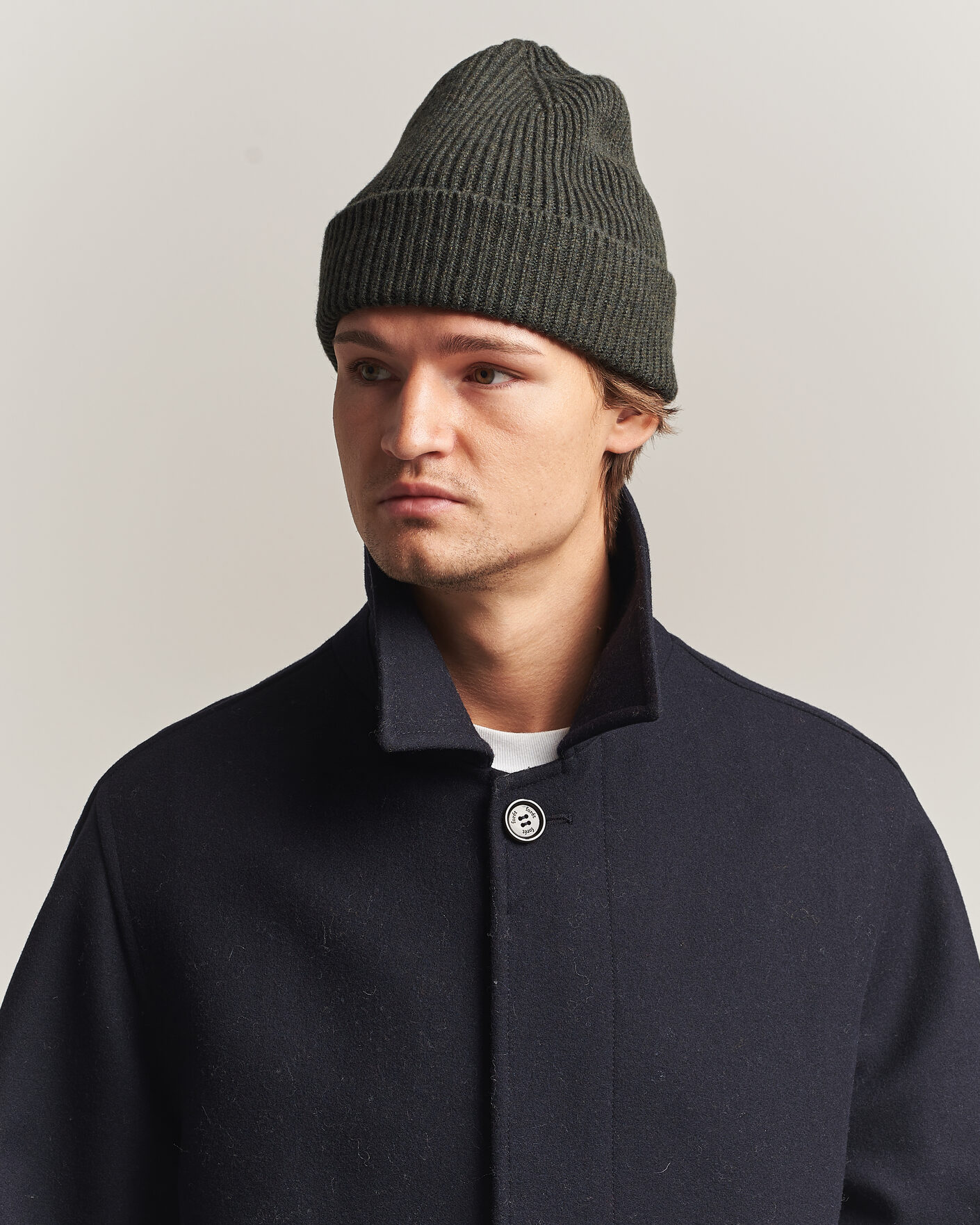 Uomini | Berretti | Robert Mackie | Clyde Lambswool Beanie Seaweed Green
