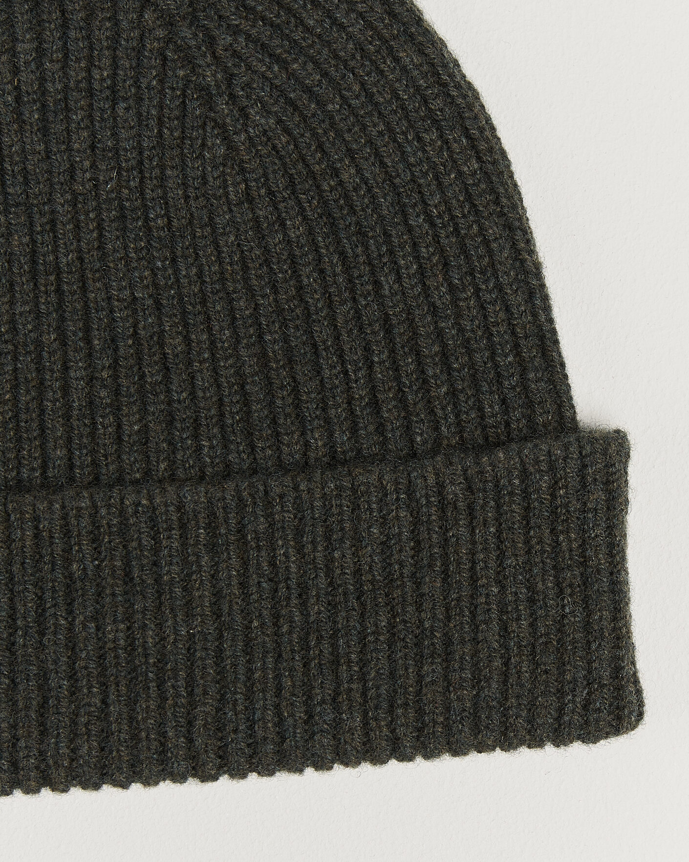 Uomini | Berretti | Robert Mackie | Clyde Lambswool Beanie Seaweed Green