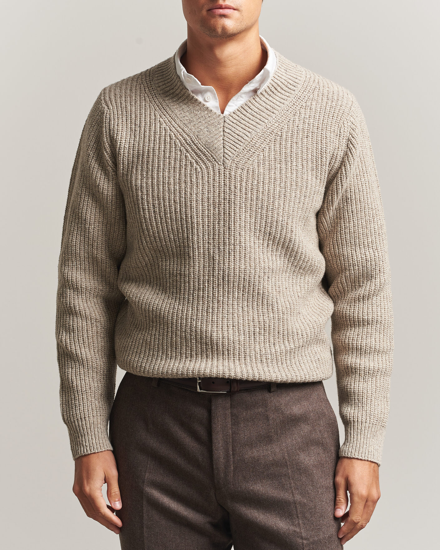 Uomini | Maglieria | Morgano | Fisherman Ribb Donegal Knitted V-Neck Beige