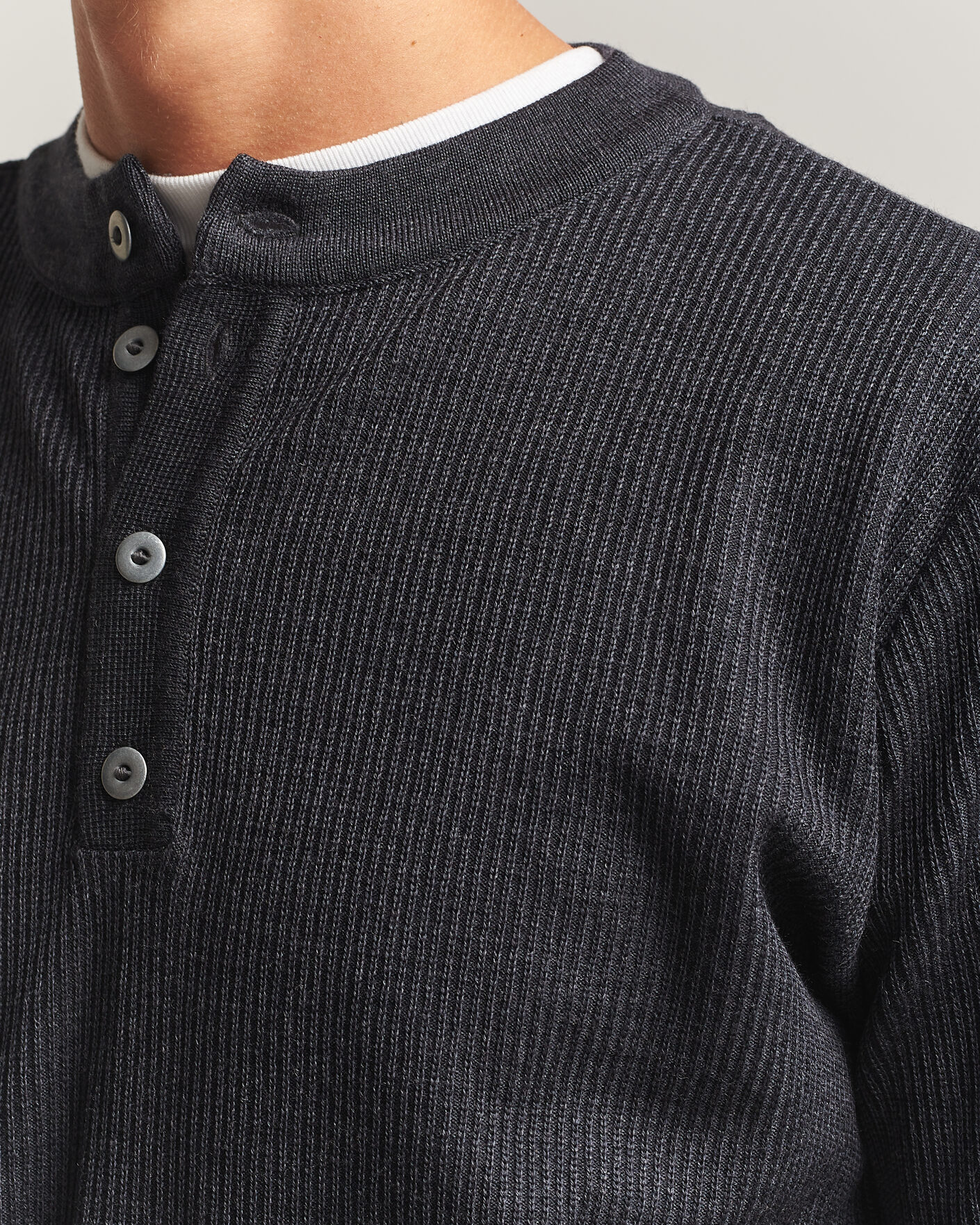 Uomini | Maglieria | S.N.S. Herning | Stamina Rib Henley Magnetite Black