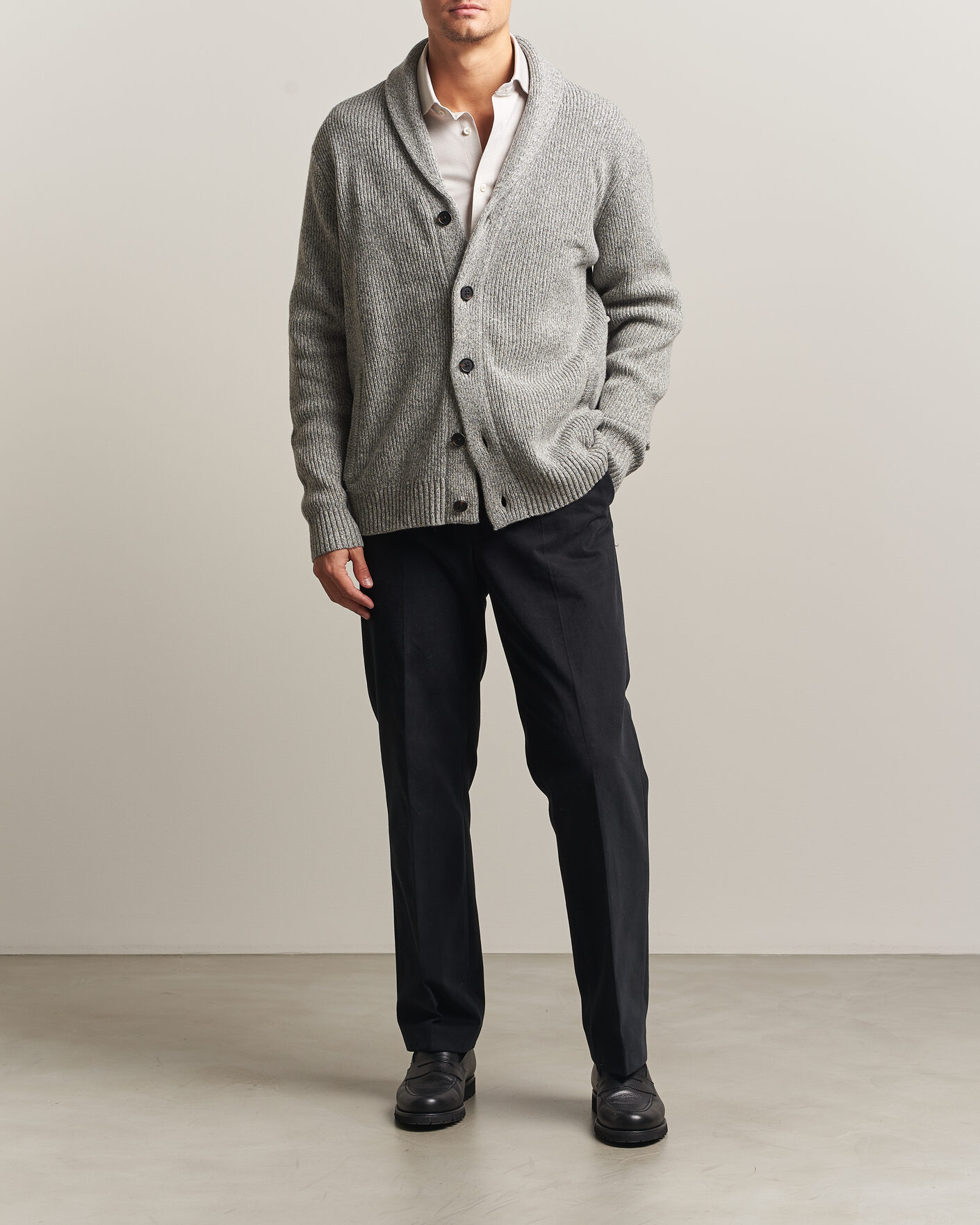 Uomini | Maglieria | Charles Tyrwhitt | Chunky Merino Shawl Neck Cardigan Grey