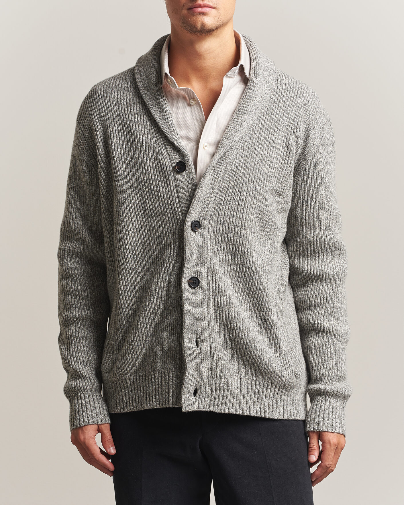 Uomini | Maglieria | Charles Tyrwhitt | Chunky Merino Shawl Neck Cardigan Grey