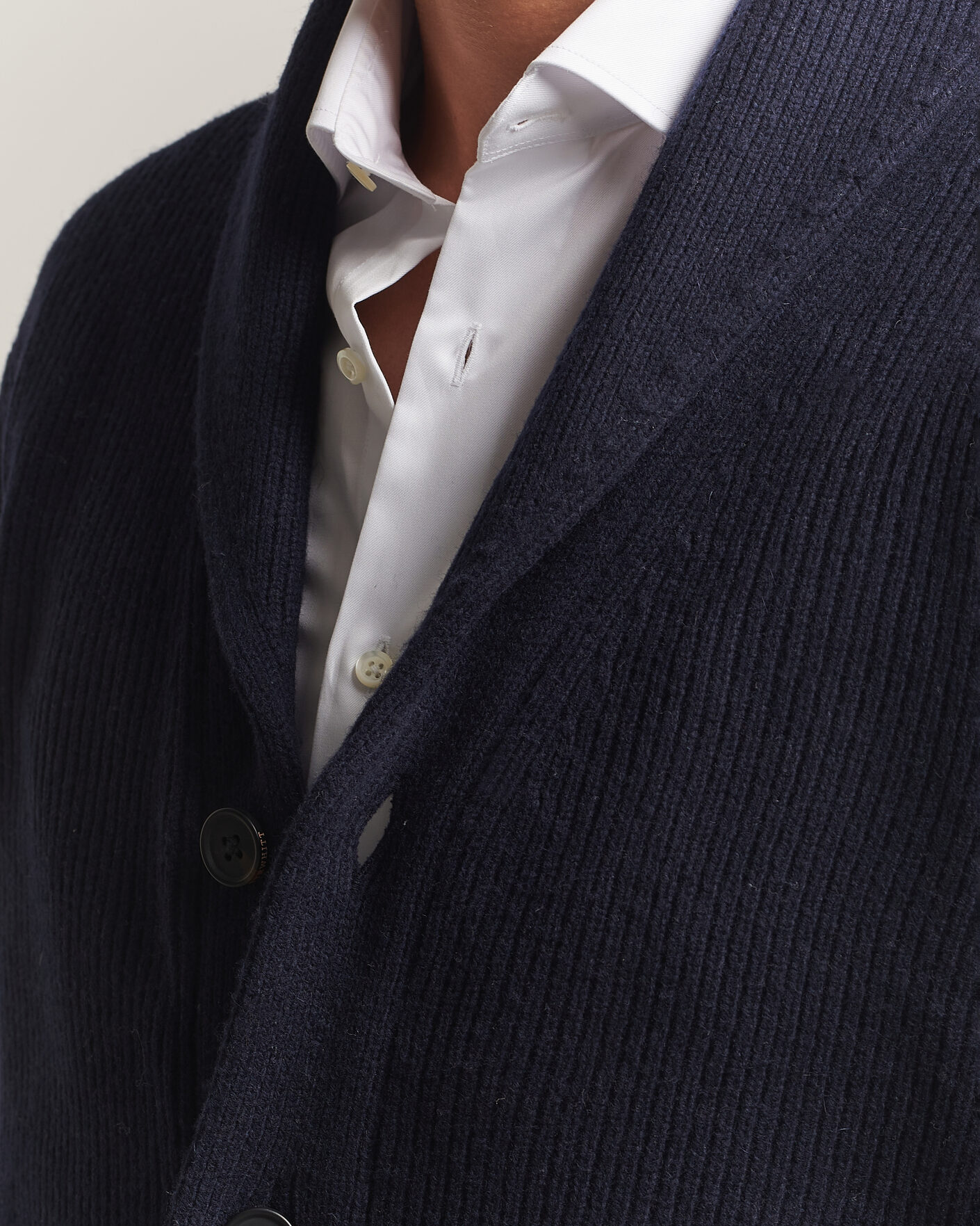 Uomini | Maglieria | Charles Tyrwhitt | Chunky Merino Shawl Neck Cardigan Navy
