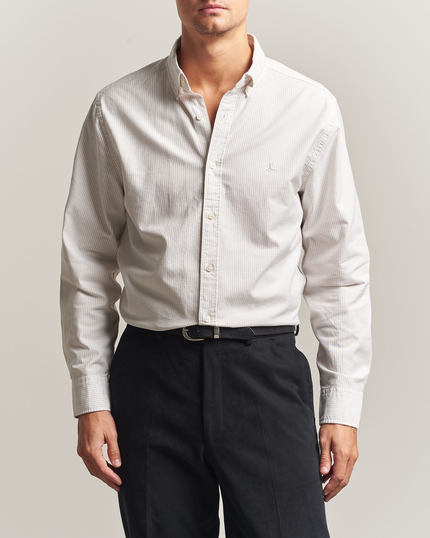 Uomini | Camicie | Charles Tyrwhitt | Button Down Stretch Oxford Shirt Stone