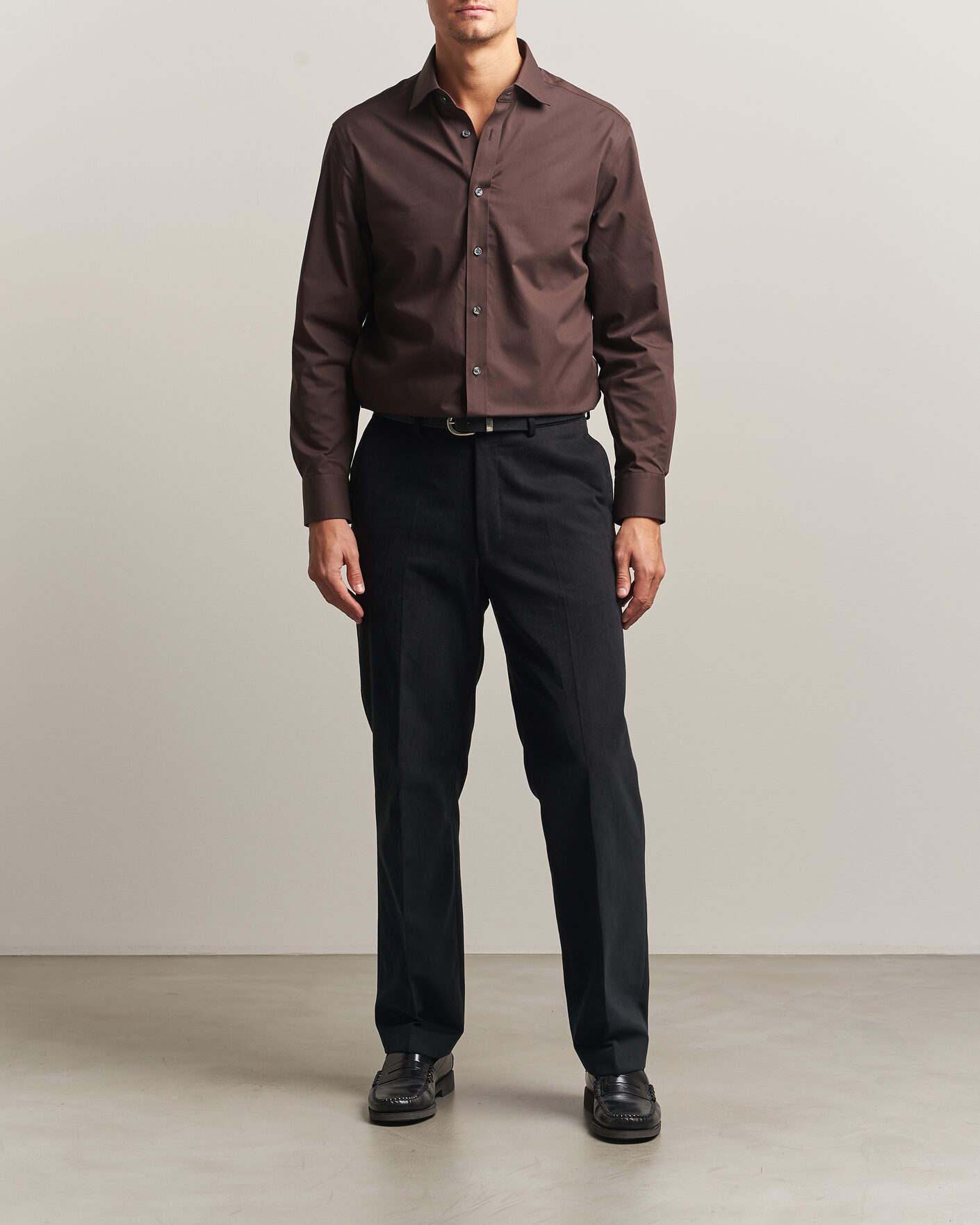 Uomini | Camicie | Charles Tyrwhitt | Slim Fit Non Iron Poplin Cut Away Shirt Chocolate