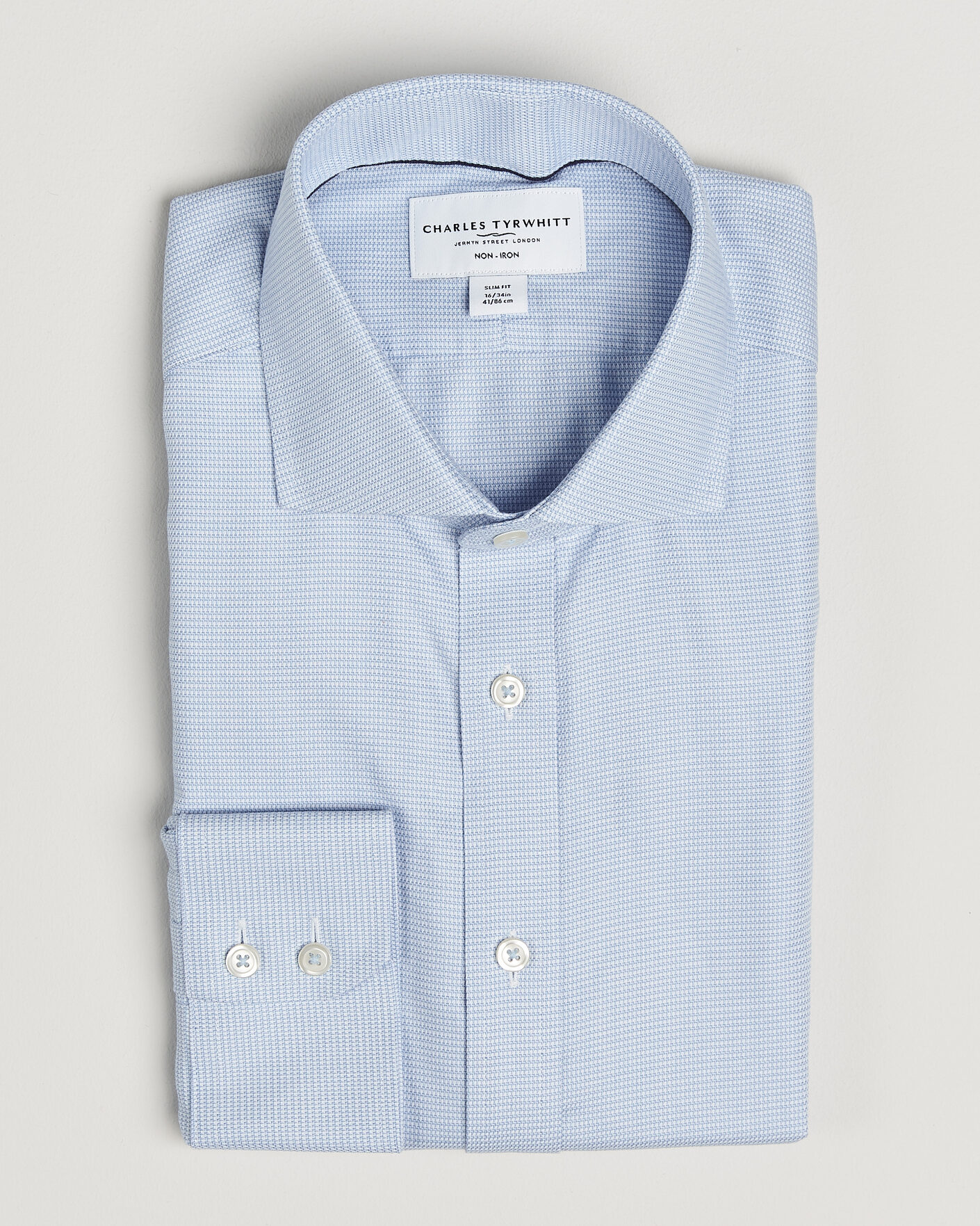 Uomini | Camicie | Charles Tyrwhitt | Slim Fit Non Iron Trafalgar Weave Shirt Sky Blue