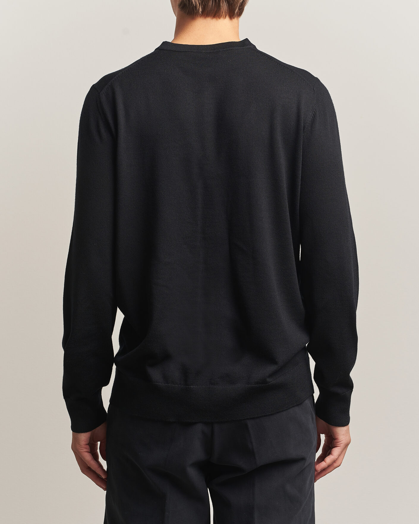 Uomini | Maglieria | Charles Tyrwhitt | Pure Merino Crew Neck Jumper Black