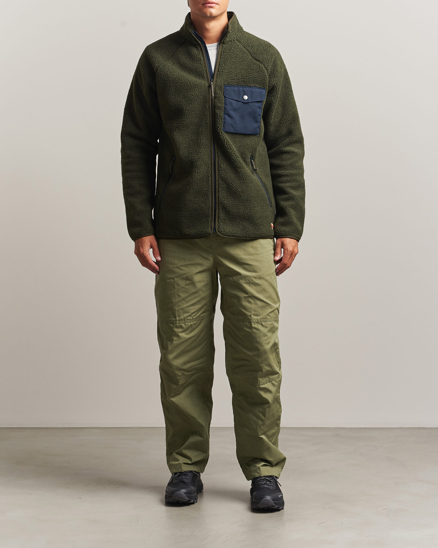 Uomini | Pantaloni | Fjällräven | Vardag Relaxed Trousers Green