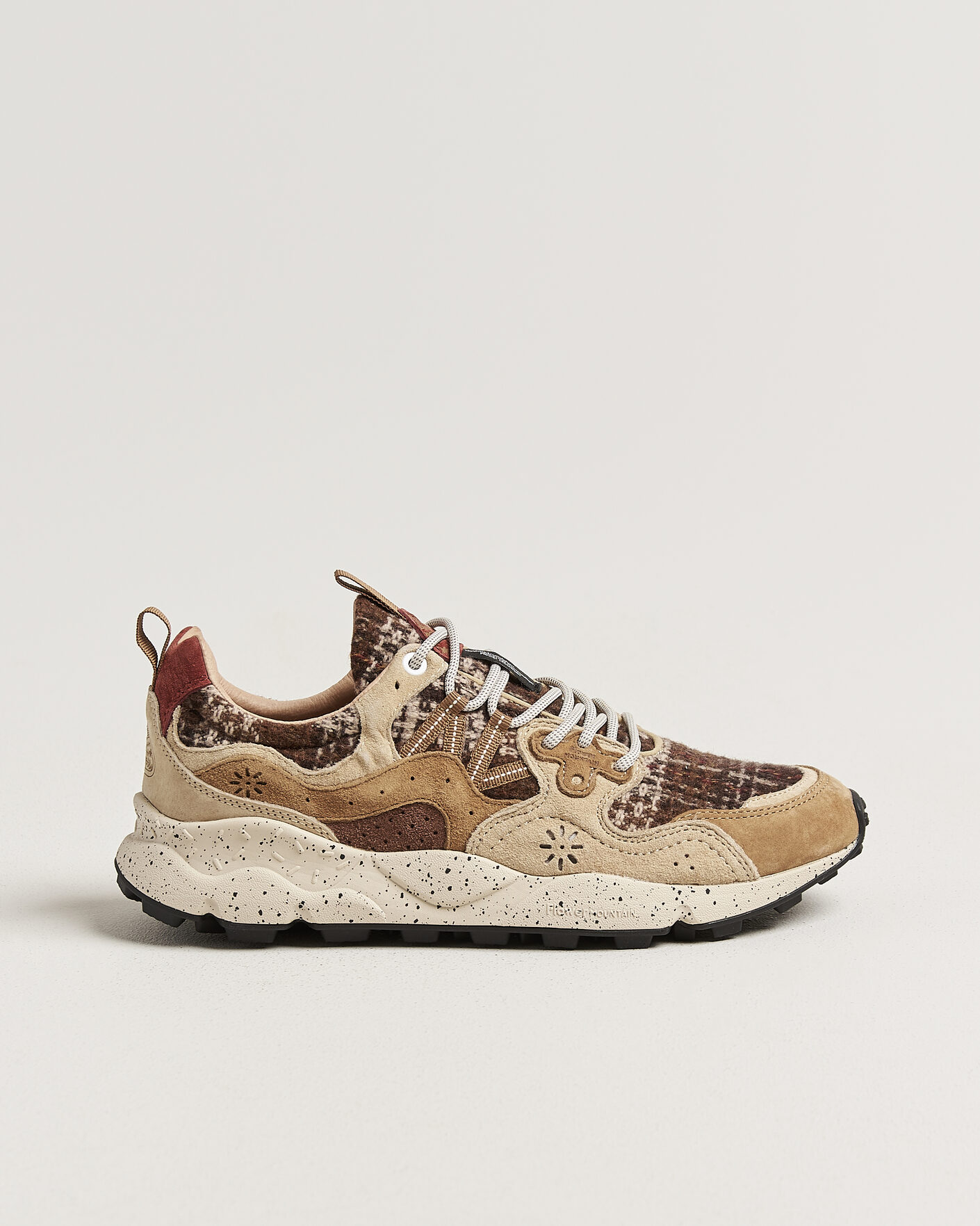 Uomini | Sneakers | Flower Mountain | Yamano 3 Suede/Wool Check Sneaker Brown