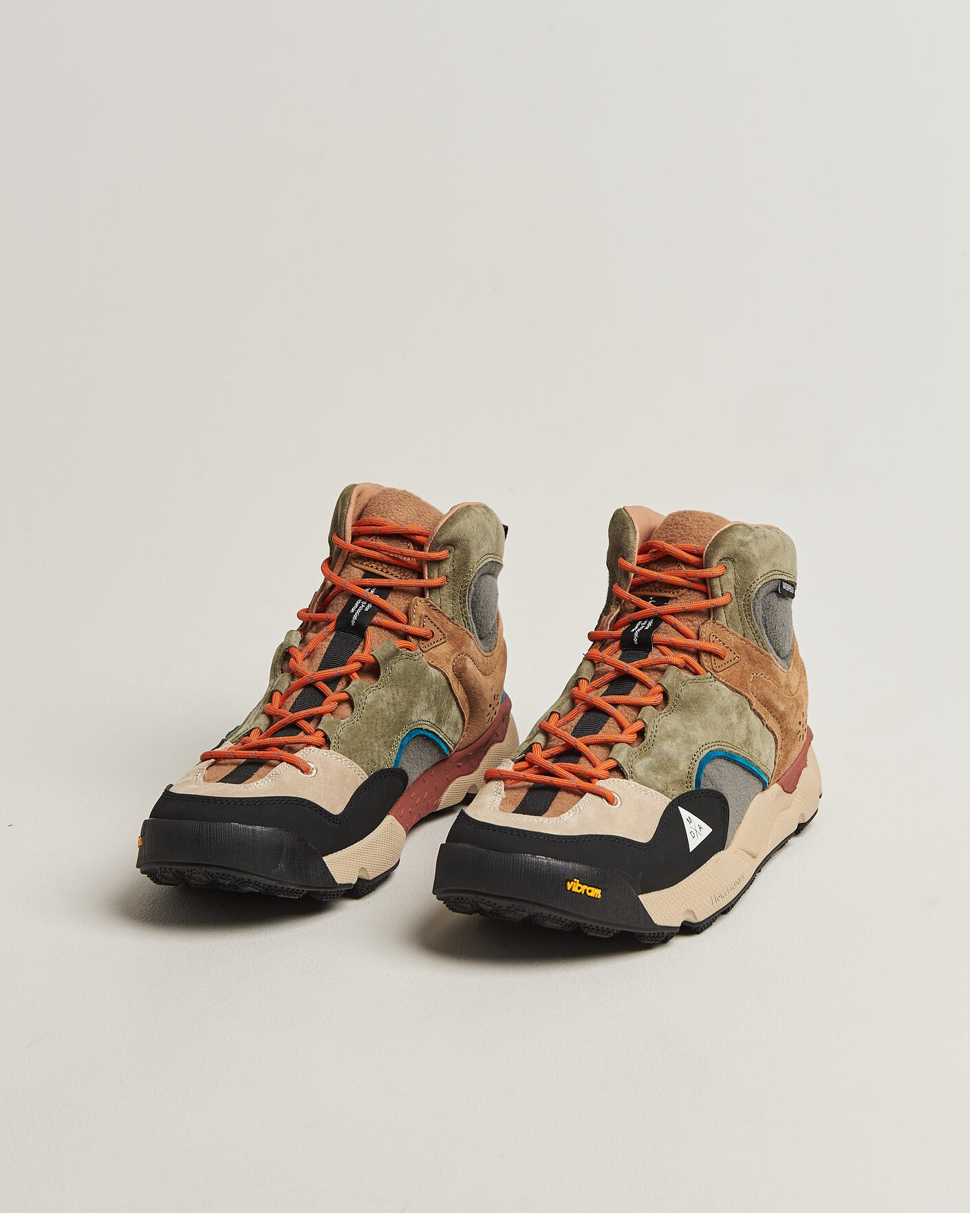 Uomini | Sneakers | Flower Mountain | Back Country Mid Suede/Leather Sneaker Multi