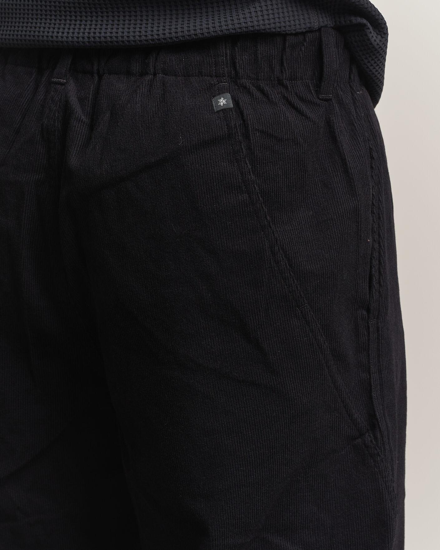 Uomini | Pantaloni | Goldwin | Corduroy Straight Pants Black