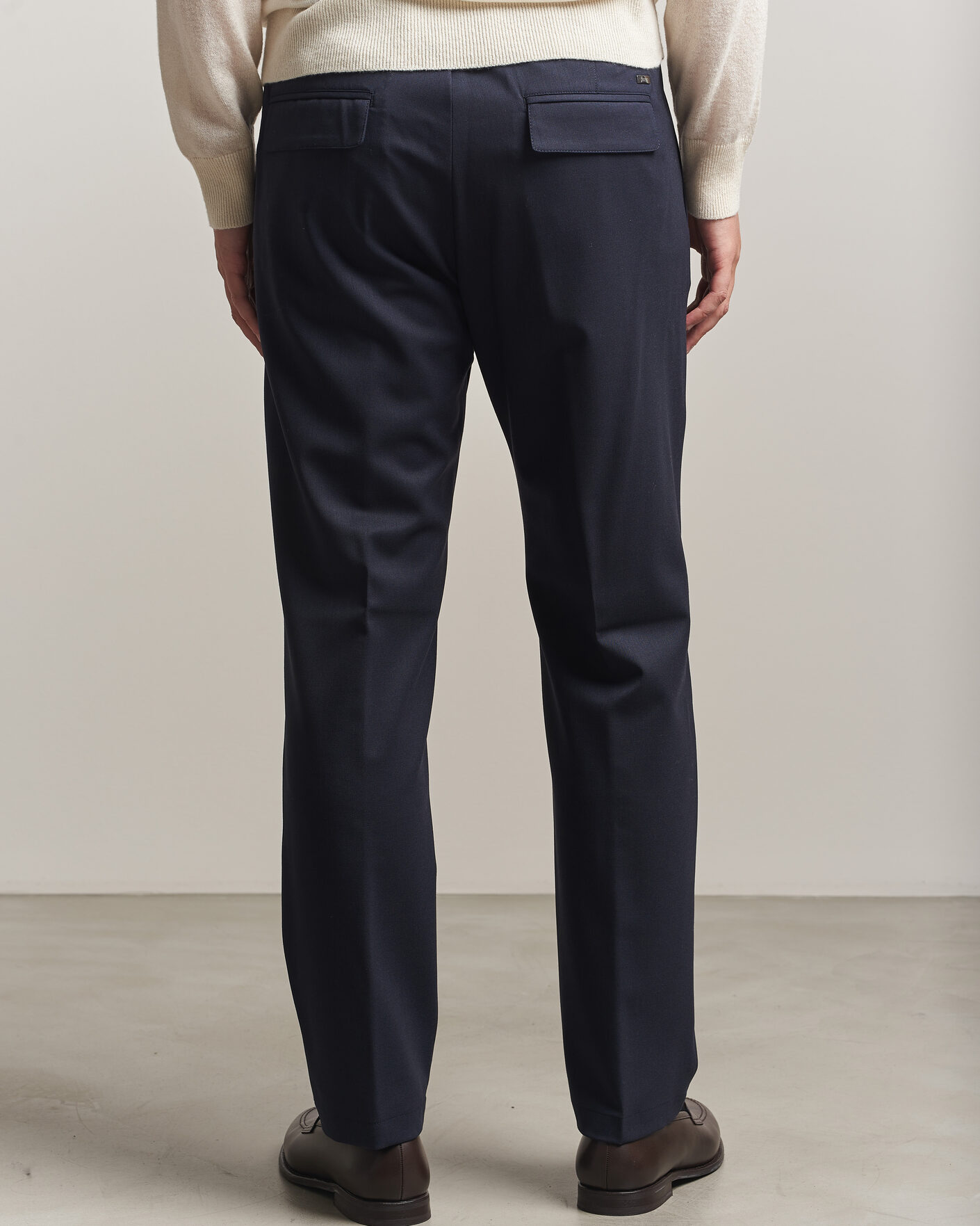 Uomini | Pantaloni | Herno | Pleated Wool Trousers Navy