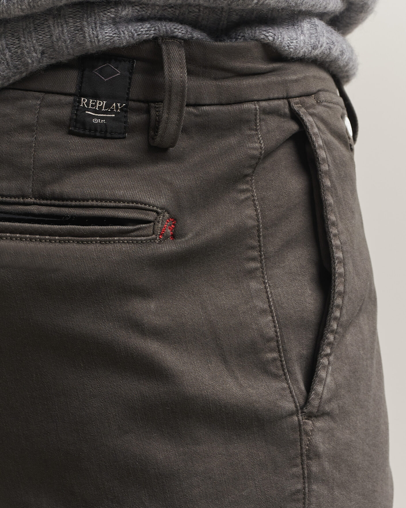 Uomini | Pantaloni | Replay | Benni Hyperflex X-Lite Chinos Wood Grey