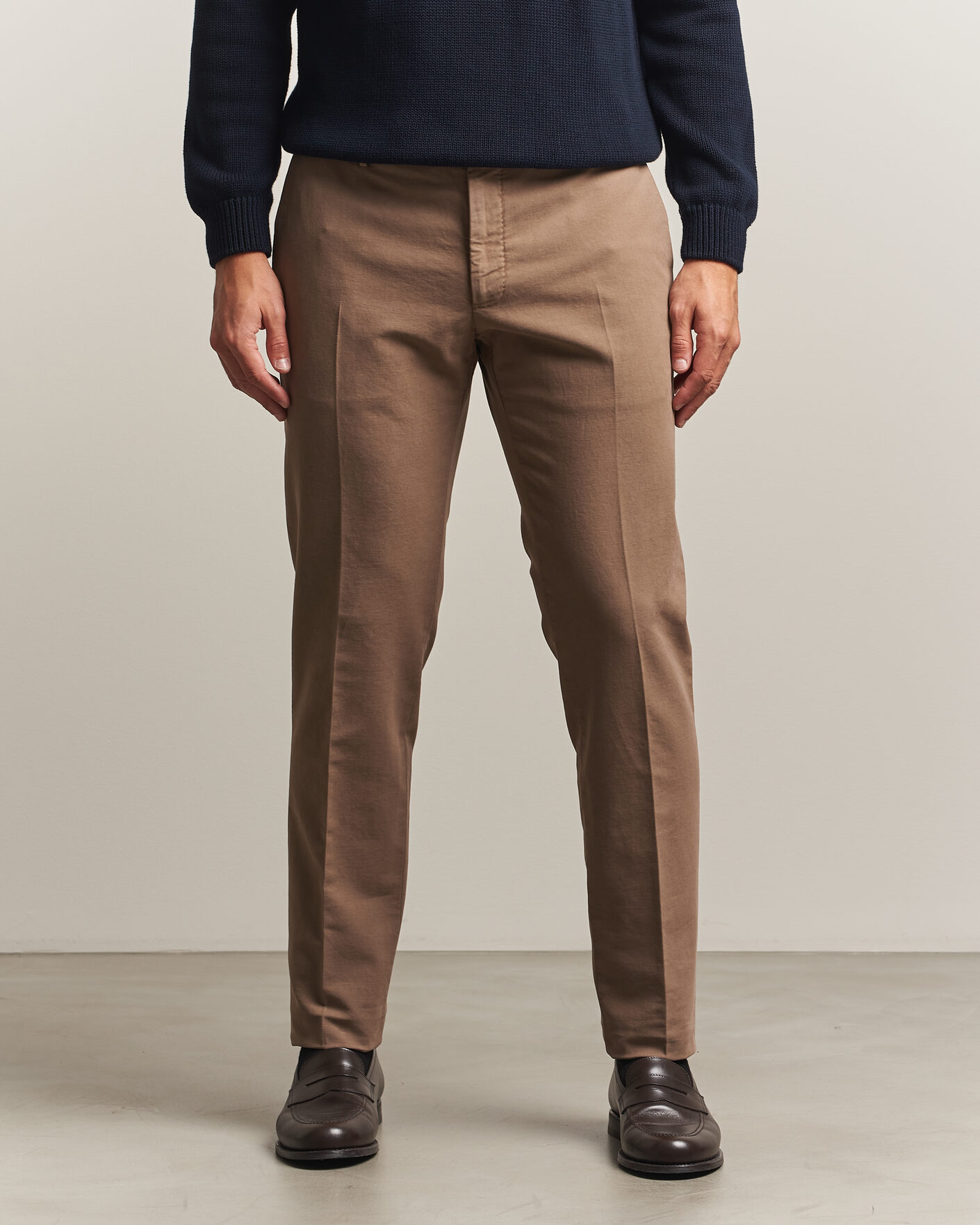 Uomini | Pantaloni | Incotex | Slim Fit Soft Cotton Stretch Chinos Taupe