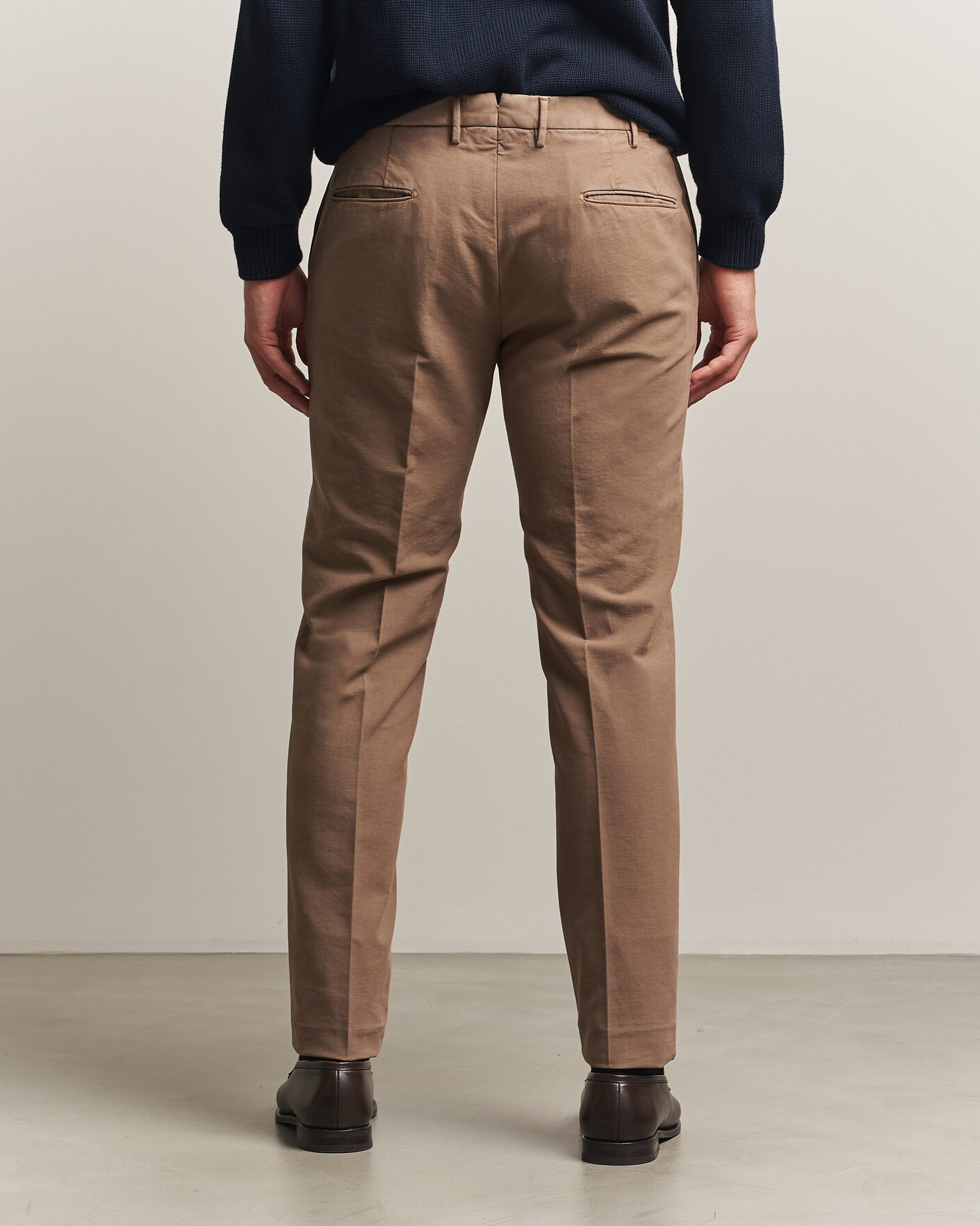Uomini | Pantaloni | Incotex | Slim Fit Soft Cotton Stretch Chinos Taupe