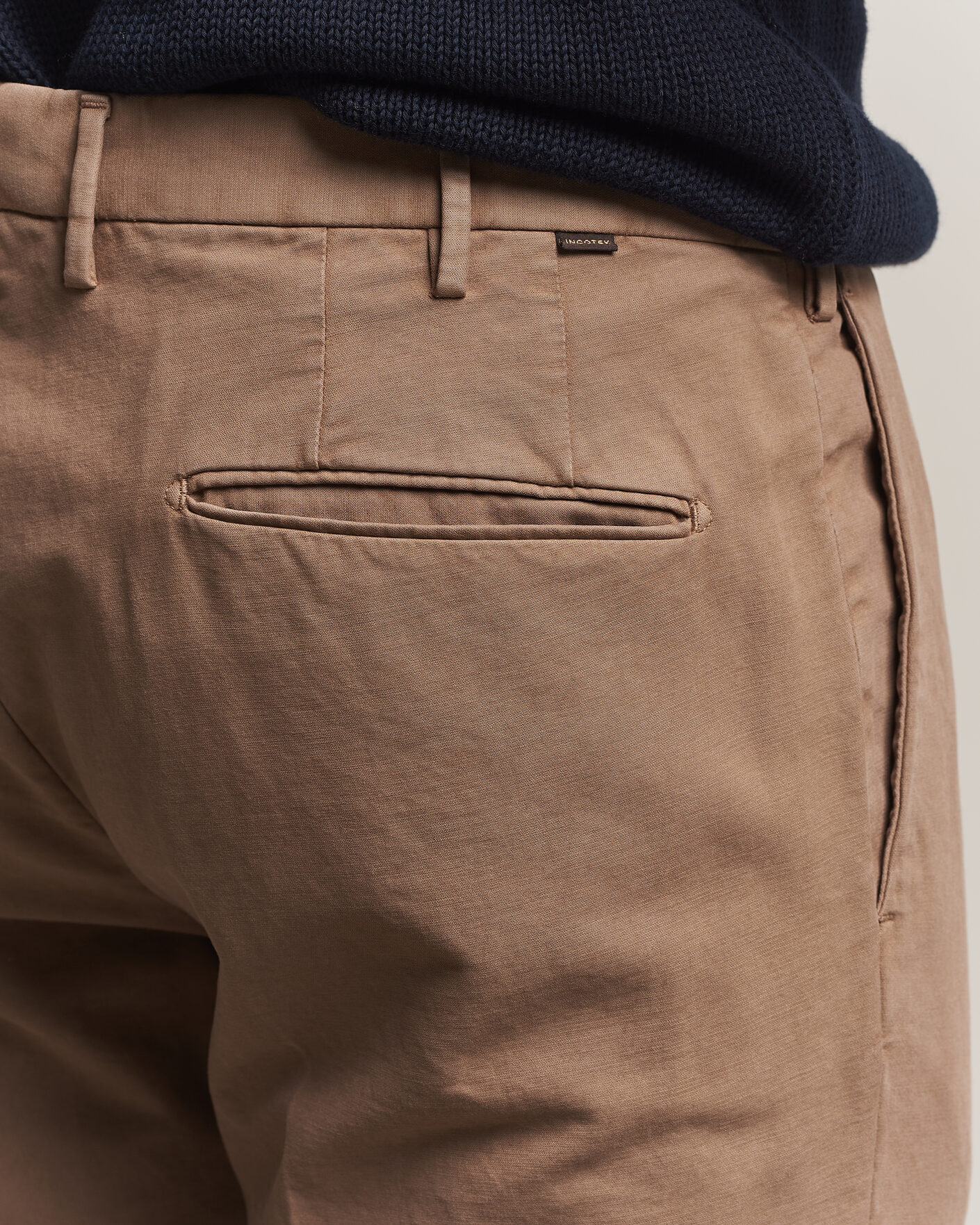 Uomini | Pantaloni | Incotex | Slim Fit Soft Cotton Stretch Chinos Taupe