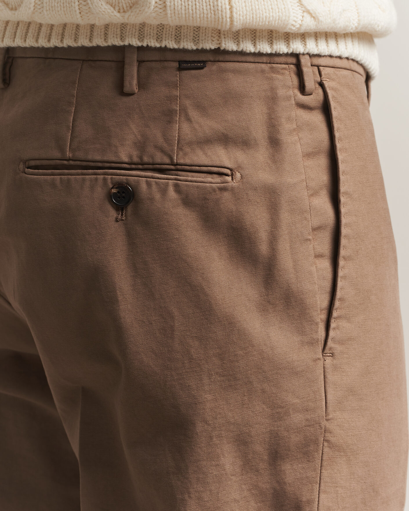 Uomini | Pantaloni | Incotex | Regular Fit Soft Cotton Stretch Chinos Taupe