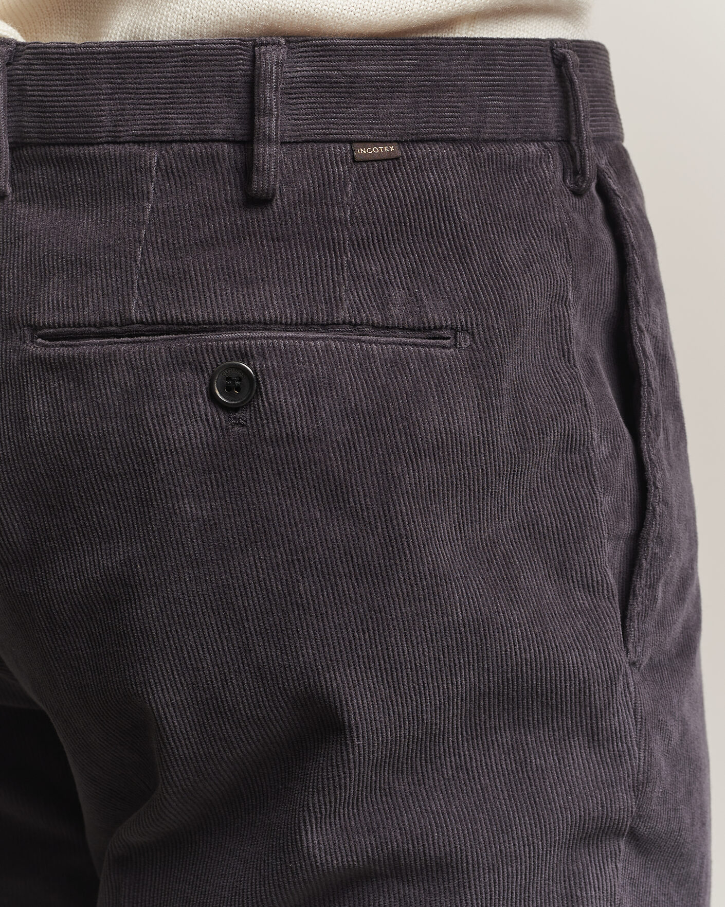 Uomini | Pantaloni | Incotex | Regular Fit Baby Corduroy Trousers Dark Grey
