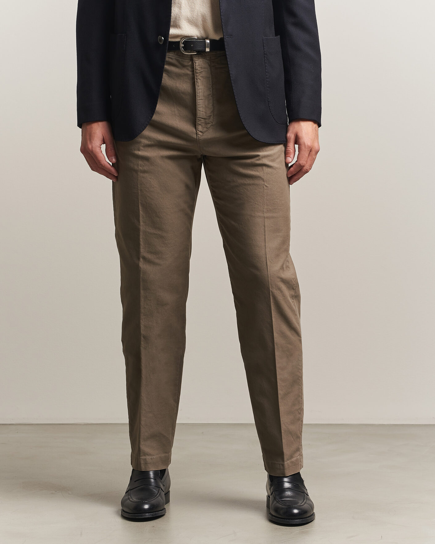 Uomini | Pantaloni | Incotex | Regular Fit Garment Dyed Slacks Taupe