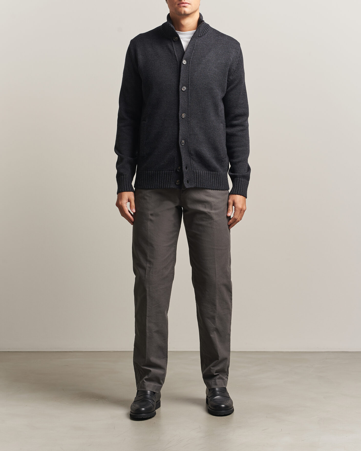 Uomini | Pantaloni | Incotex | Regular Fit Garment Dyed Slacks Dark Grey