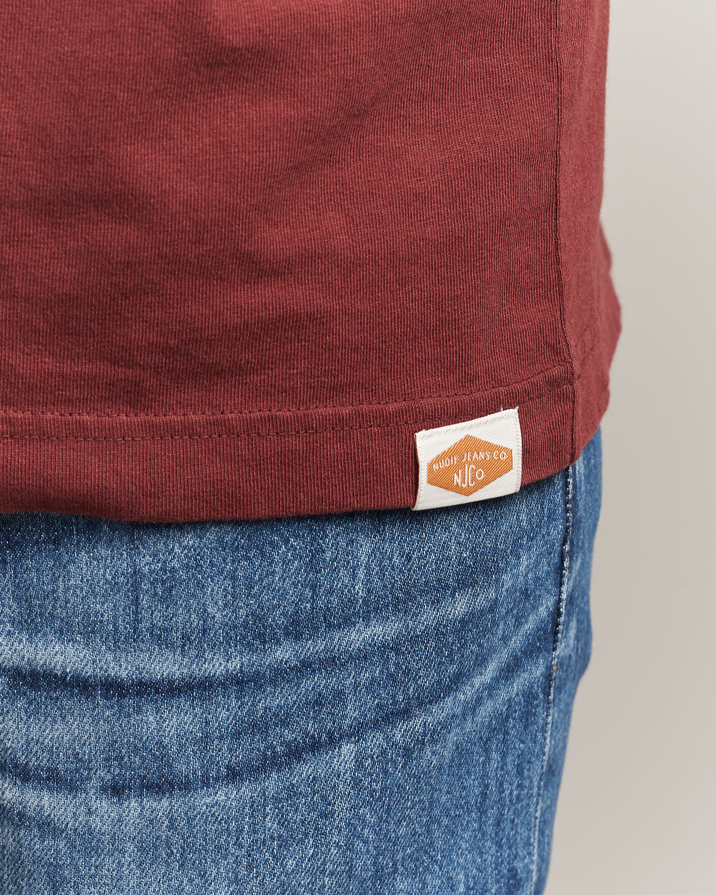 Uomini | T-shirt | Nudie Jeans | Uno Everyday Crew Neck T-Shirt Burgundy