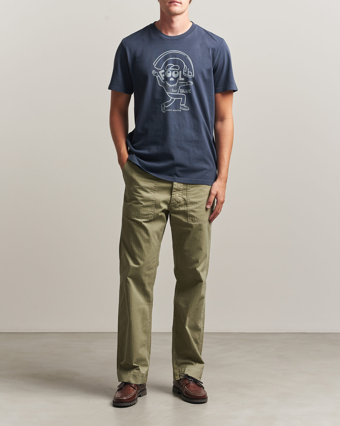 Uomini | T-shirt | Nudie Jeans | Roy Jeanjuggler T-Shirt Dark Blue