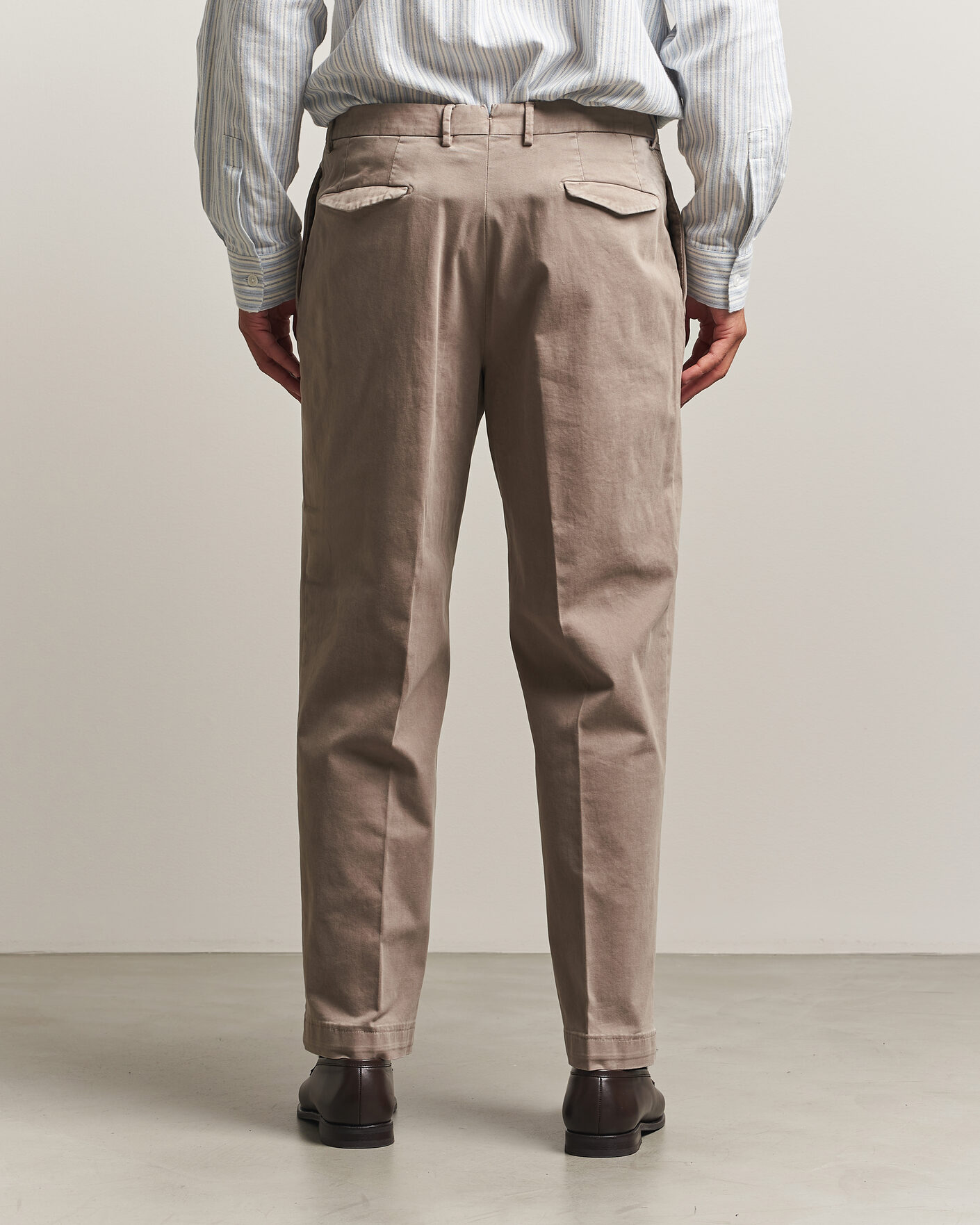 Uomini | Pantaloni | Santaniello | Washed Cotton Trousers Taupe