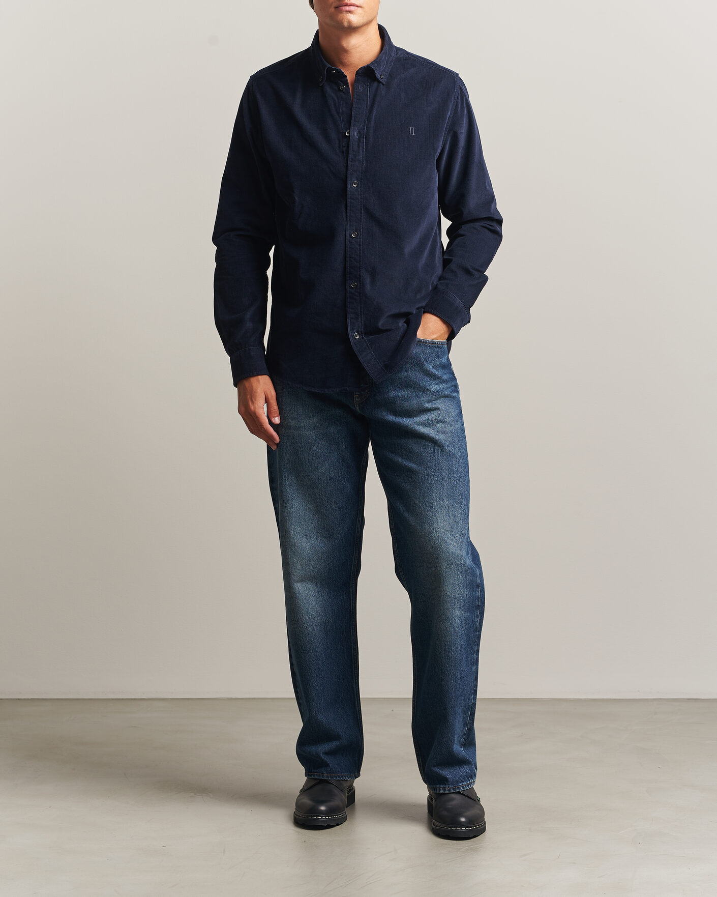 Uomini | Camicie | LES DEUX | Pinwale Corduroy Shirt Dark Navy