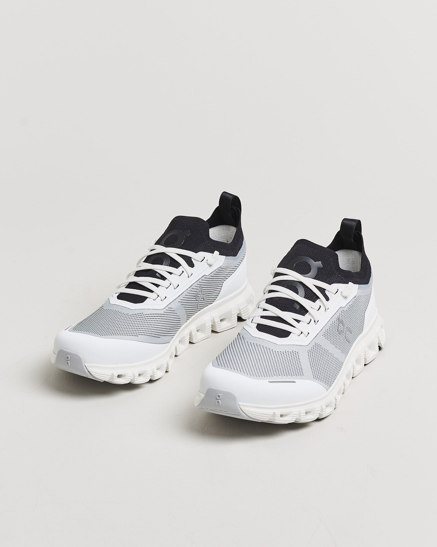 Uomini | Sneakers | On | Cloud 6 Versa White/Black