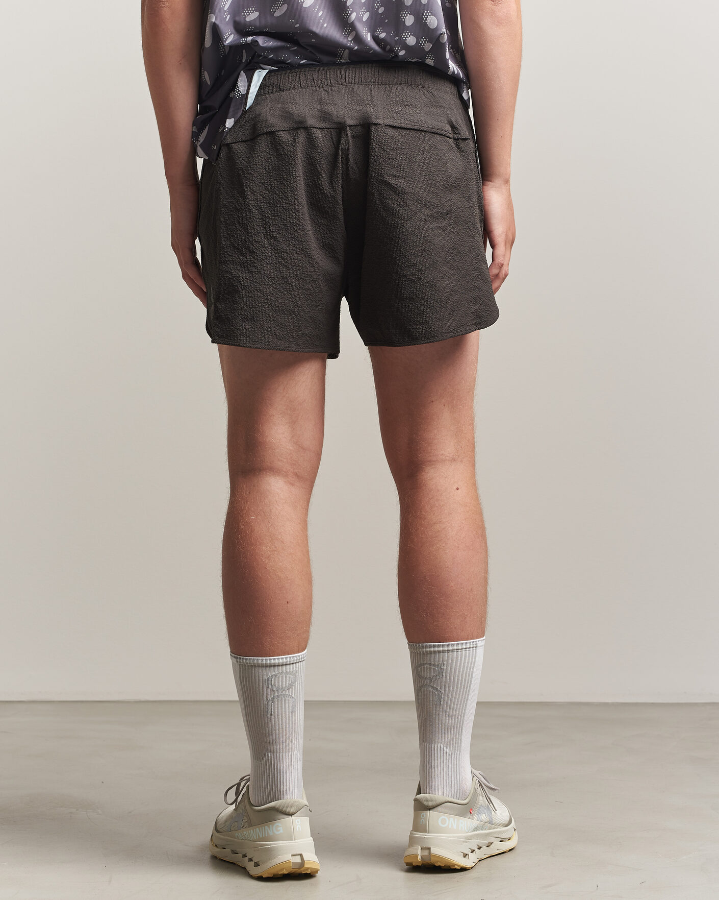 Uomini | Pantaloncini | On | Performance Volt Shorts Espresso