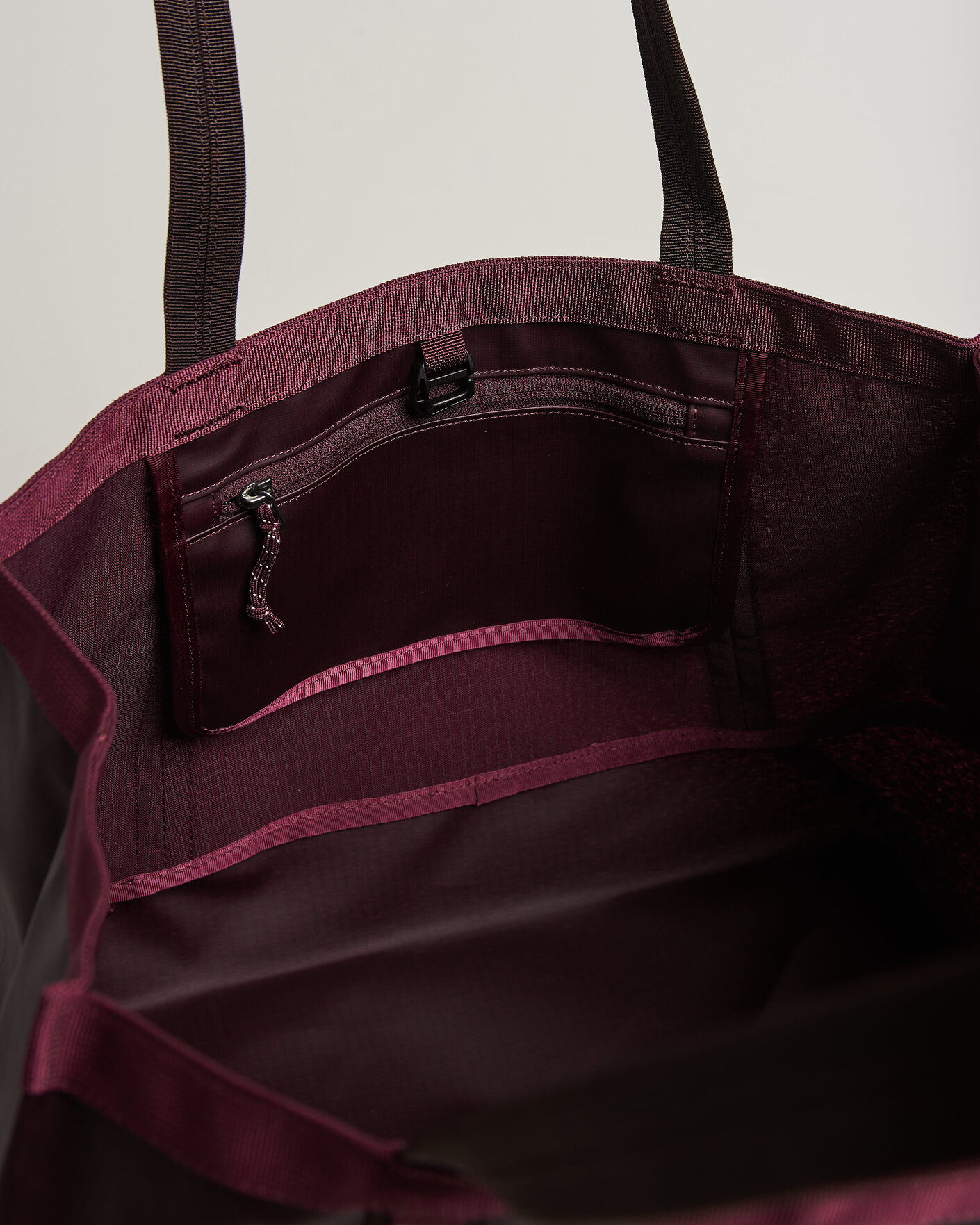 Uomini | Borse | Patagonia | Black Hole Tote 25L Berry Fig