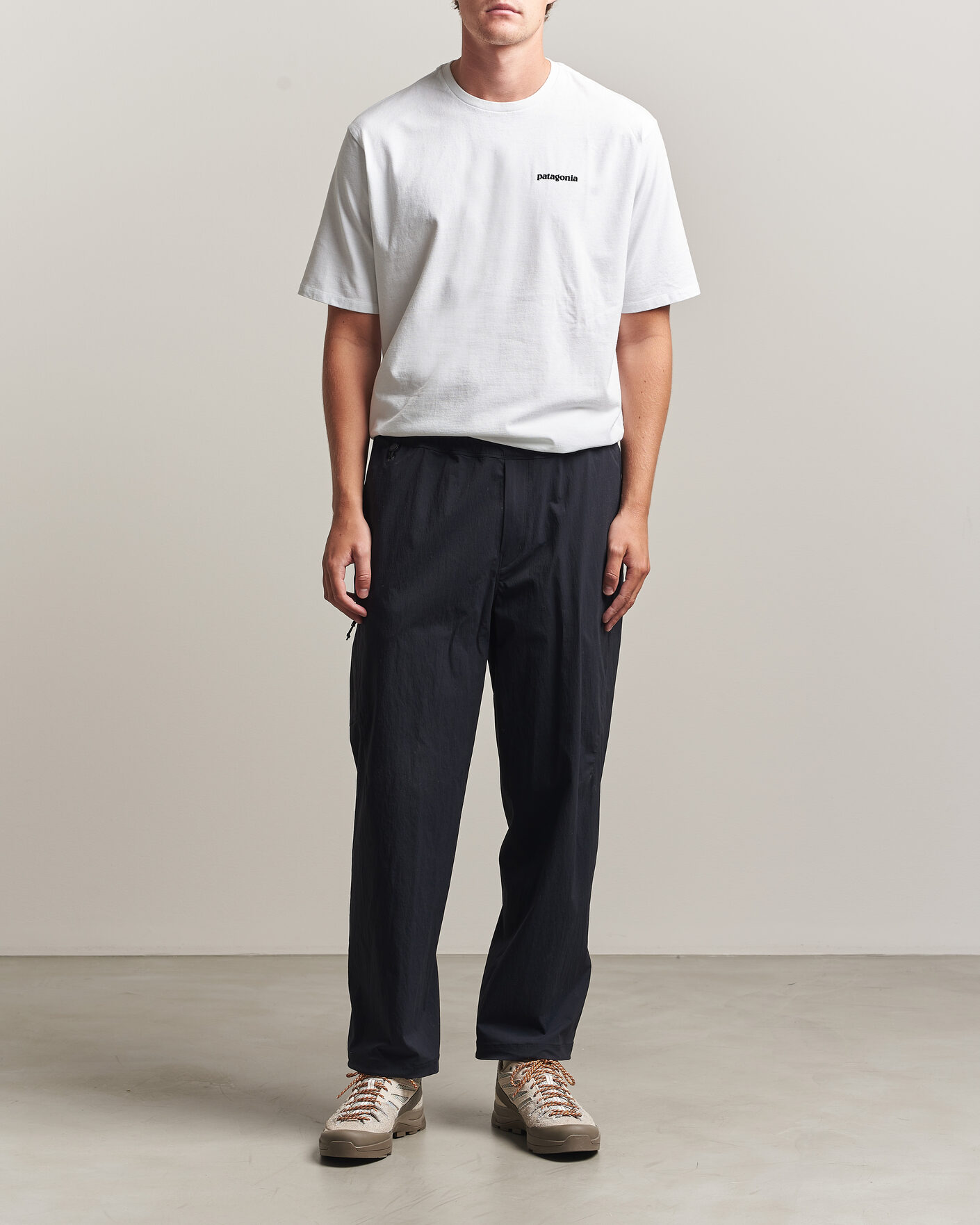 Uomini | T-shirt | Patagonia | P-6 Logo Responsibili T-Shirt Fiber White