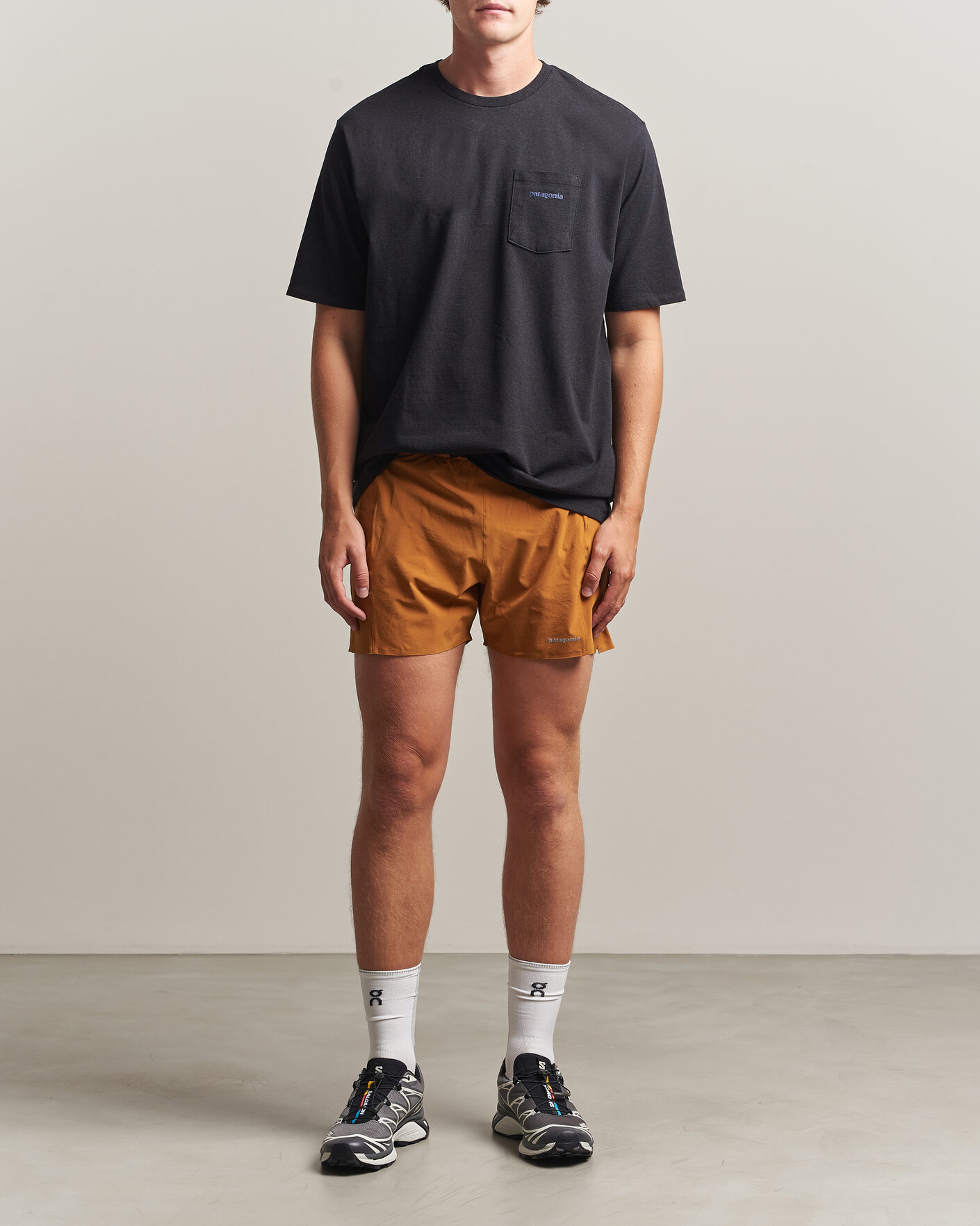Uomini | T-shirt | Patagonia | Boardshort Logo Pocket Responsibili T-Shirt Ink Black
