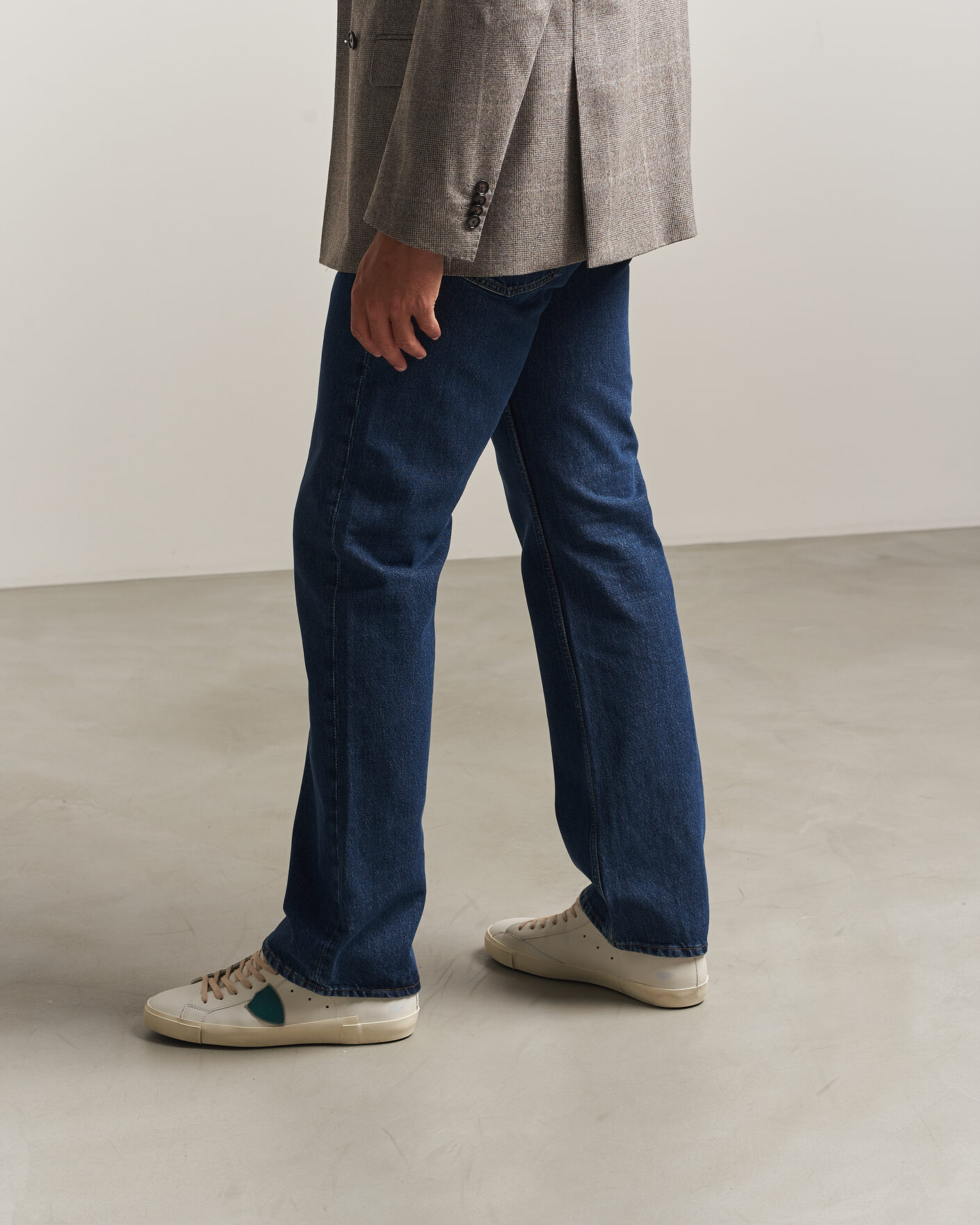 Uomini | Sneakers | Philippe Model | PRSX Low Top Suede Sneaker White/Blue
