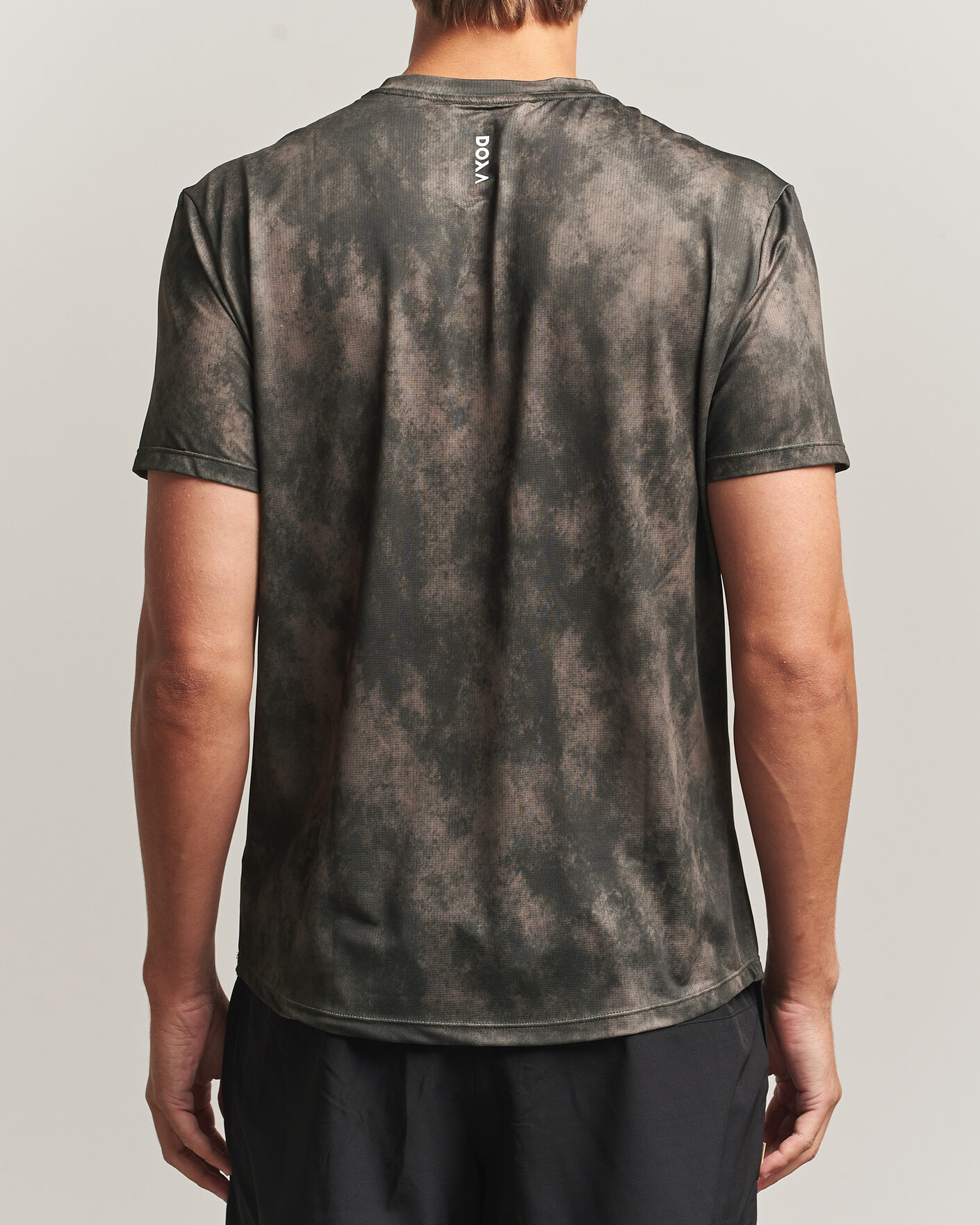 Uomini | T-shirt | DOXA | Rerun Short Sleeve T-Shirt Taupe