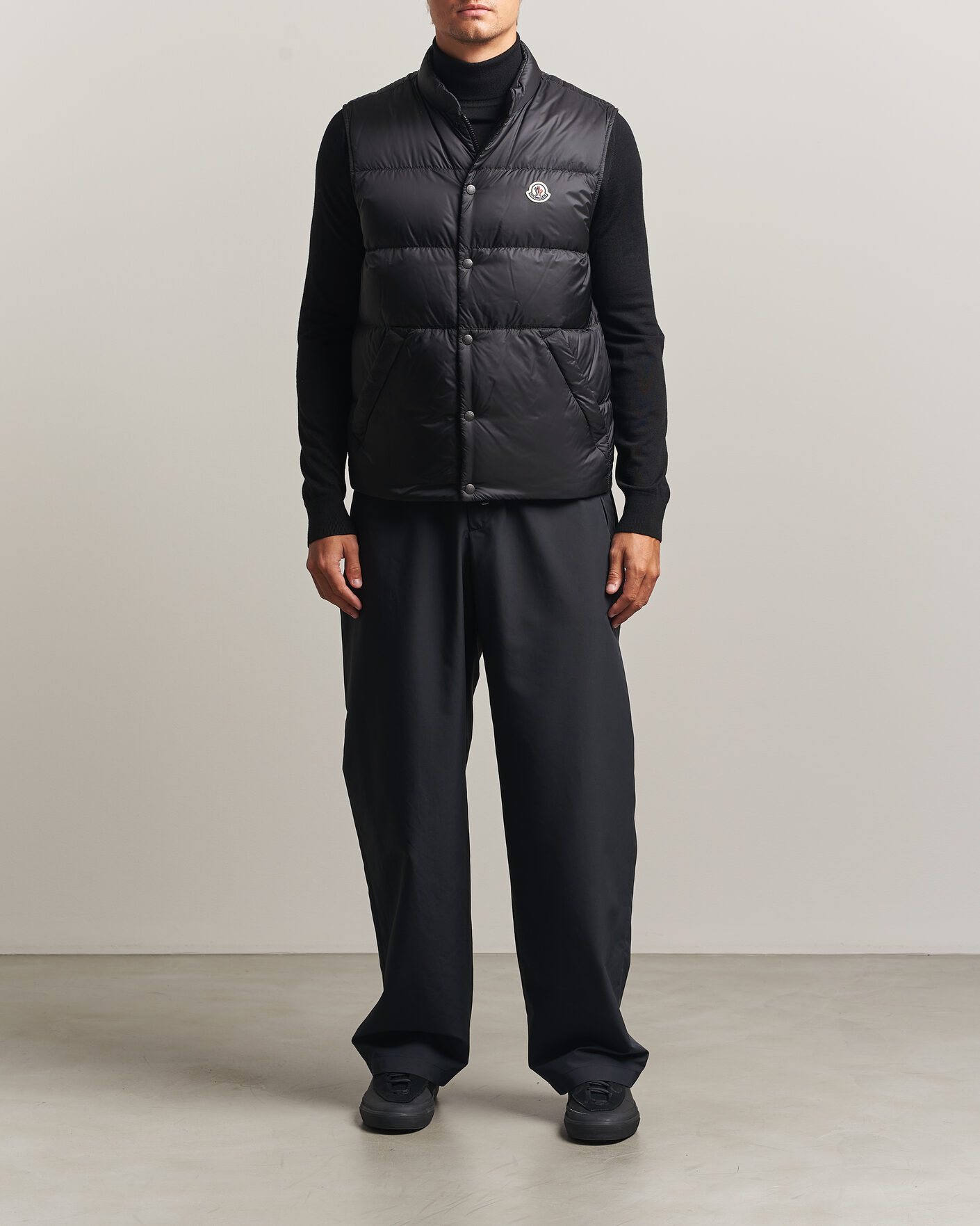 Uomini | Gilet | Moncler | Tuquerouye Down Vest Black