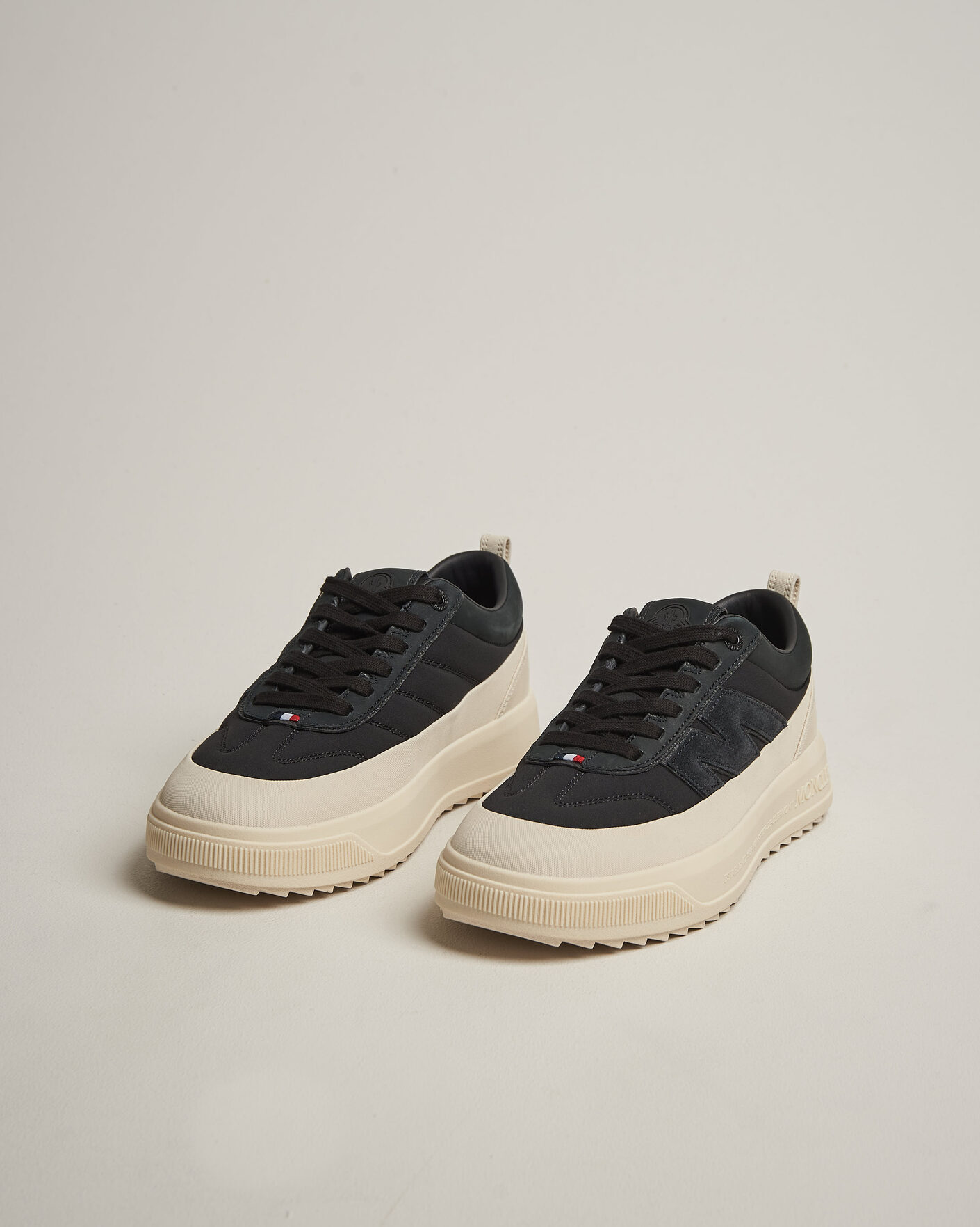 Uomini | Sneakers | Moncler | Altive Low Top Sneakers Black