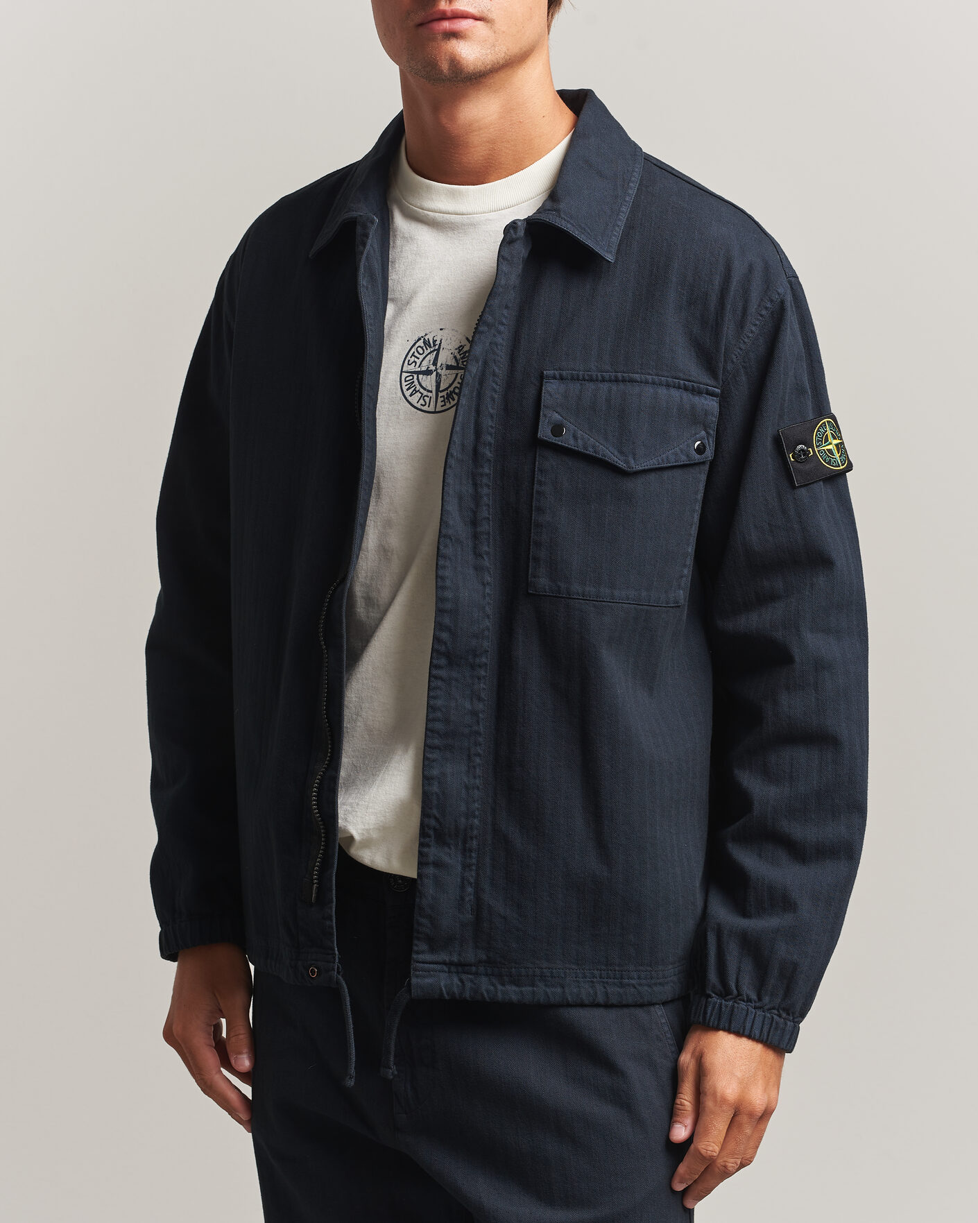 Uomini | Camicie | Stone Island | Garment Dyed Cotton Herringbone Overshirt Navy Blue