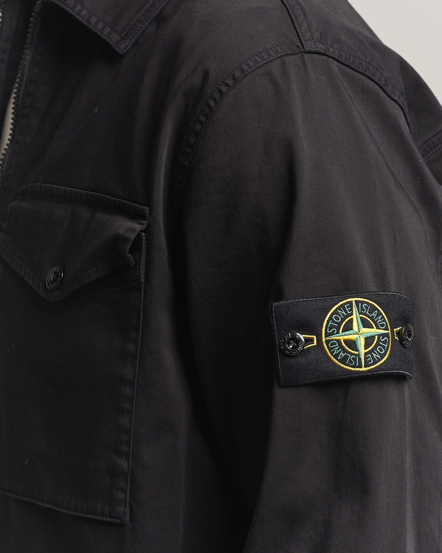 Uomini | Camicie | Stone Island | Organic Cotton Satin Stretch Zip Overshirt Black