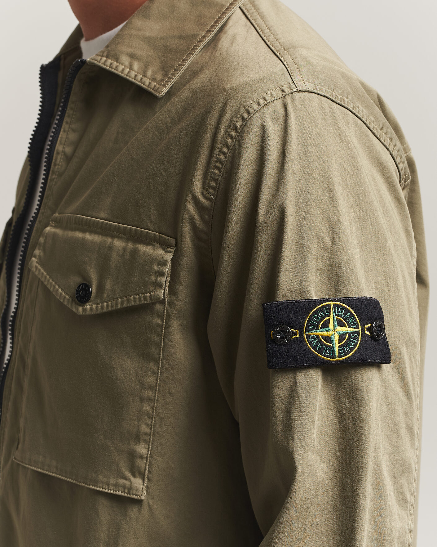 Uomini | Camicie | Stone Island | Organic Cotton Satin Stretch Zip Overshirt Miltary Green