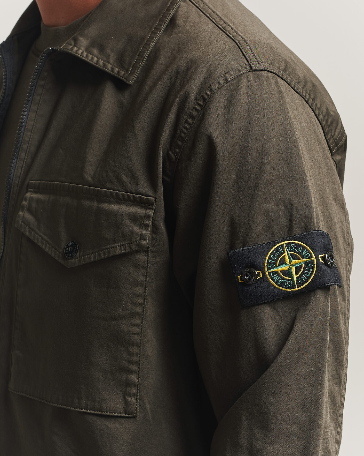 Uomini | Camicie | Stone Island | Organic Cotton Satin Stretch Zip Overshirt Grey