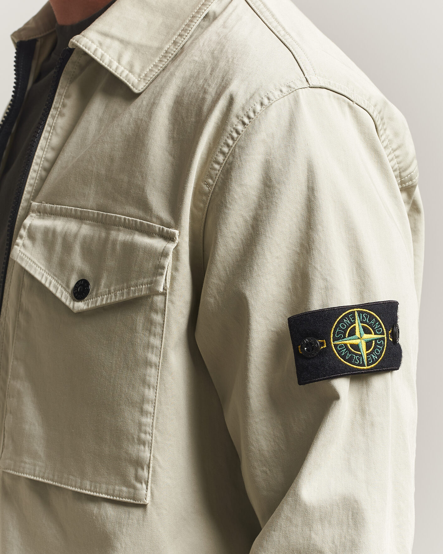 Uomini | Camicie | Stone Island | Organic Cotton Satin Stretch Zip Overshirt Sand